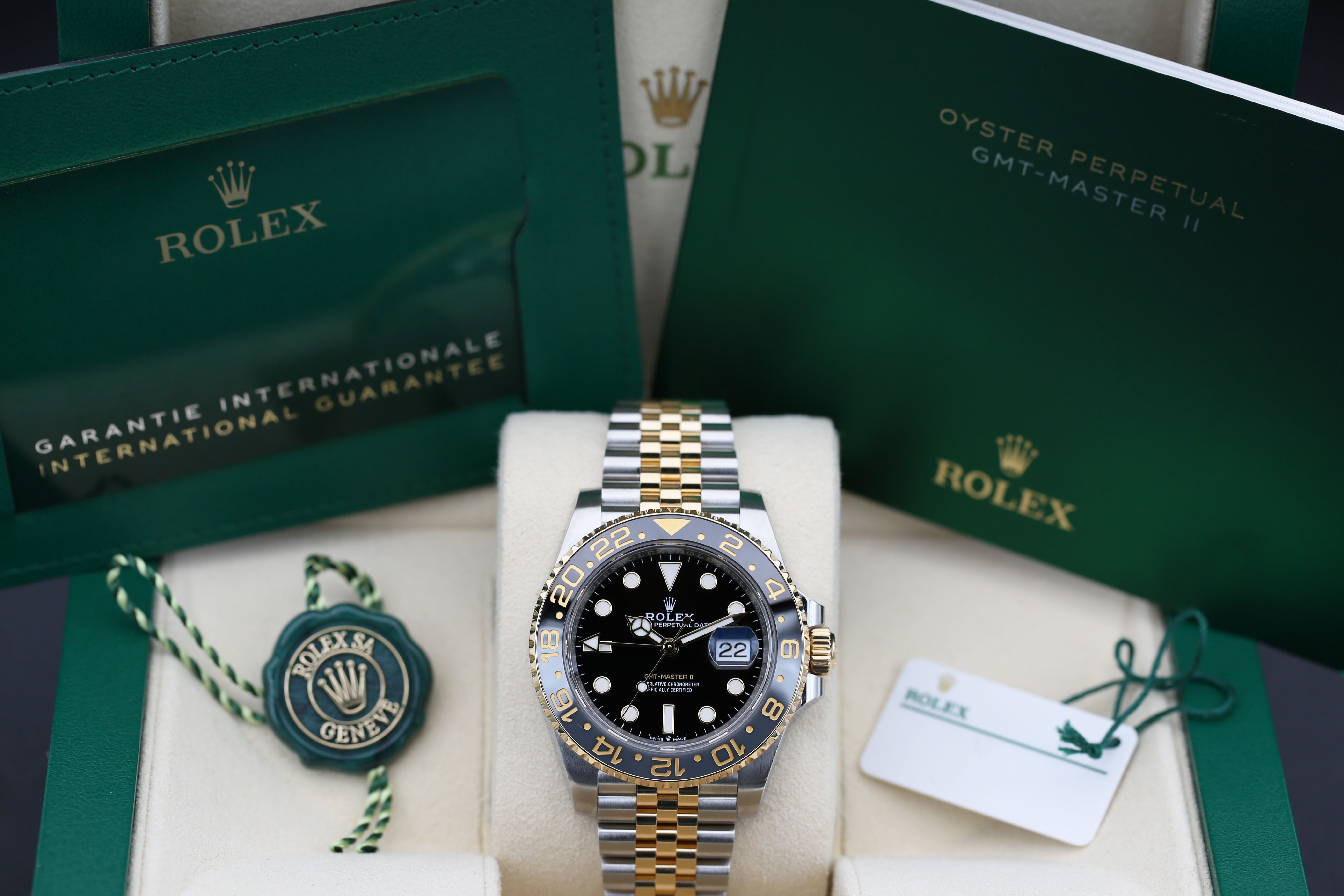 Rolex GMT Master II 126713 GRNR Thumbnail 7