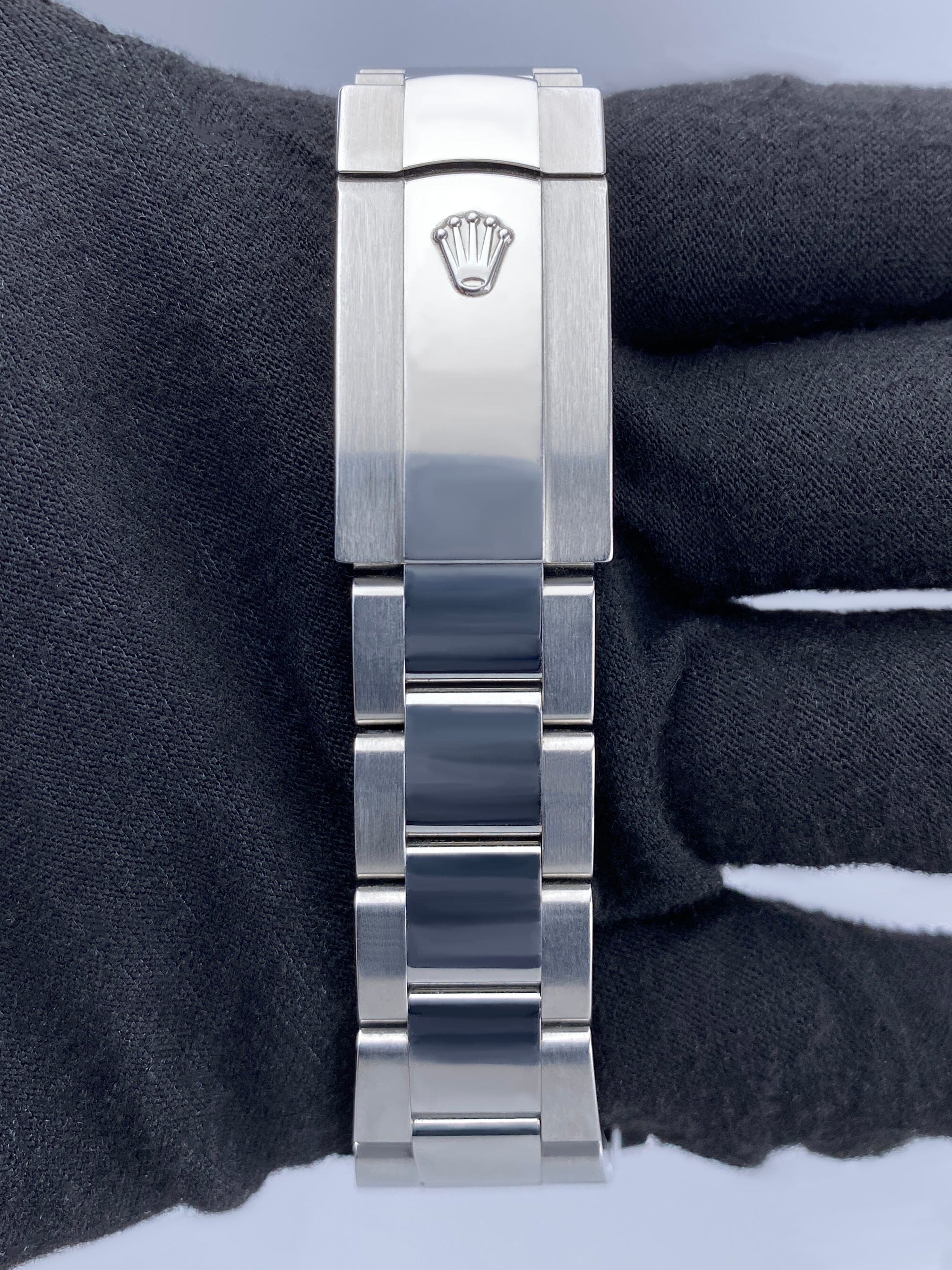 Rolex Datejust II 116334 Thumbnail 6