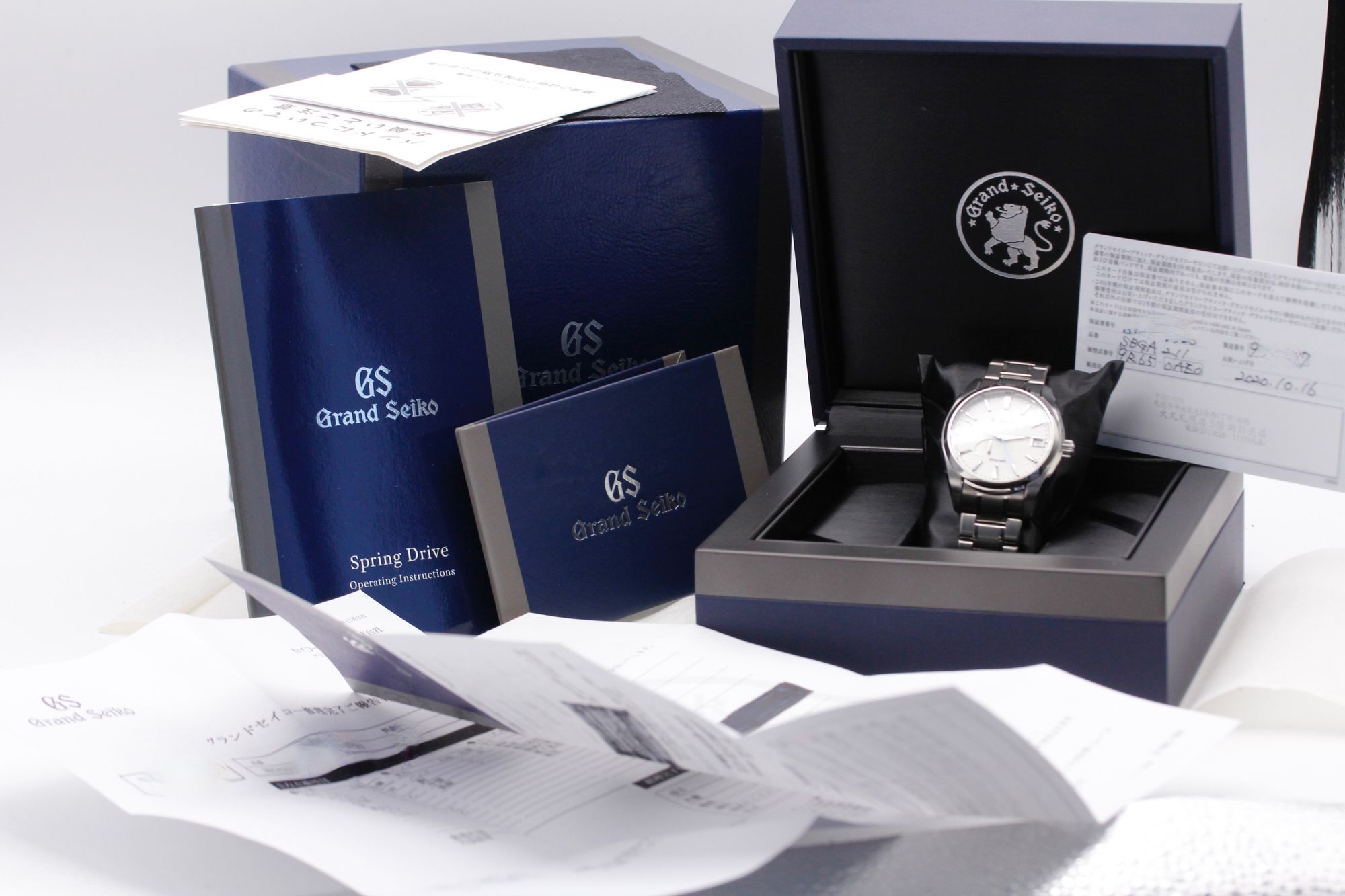 Grand Seiko Heritage Collection SBGA211 Thumbnail 5