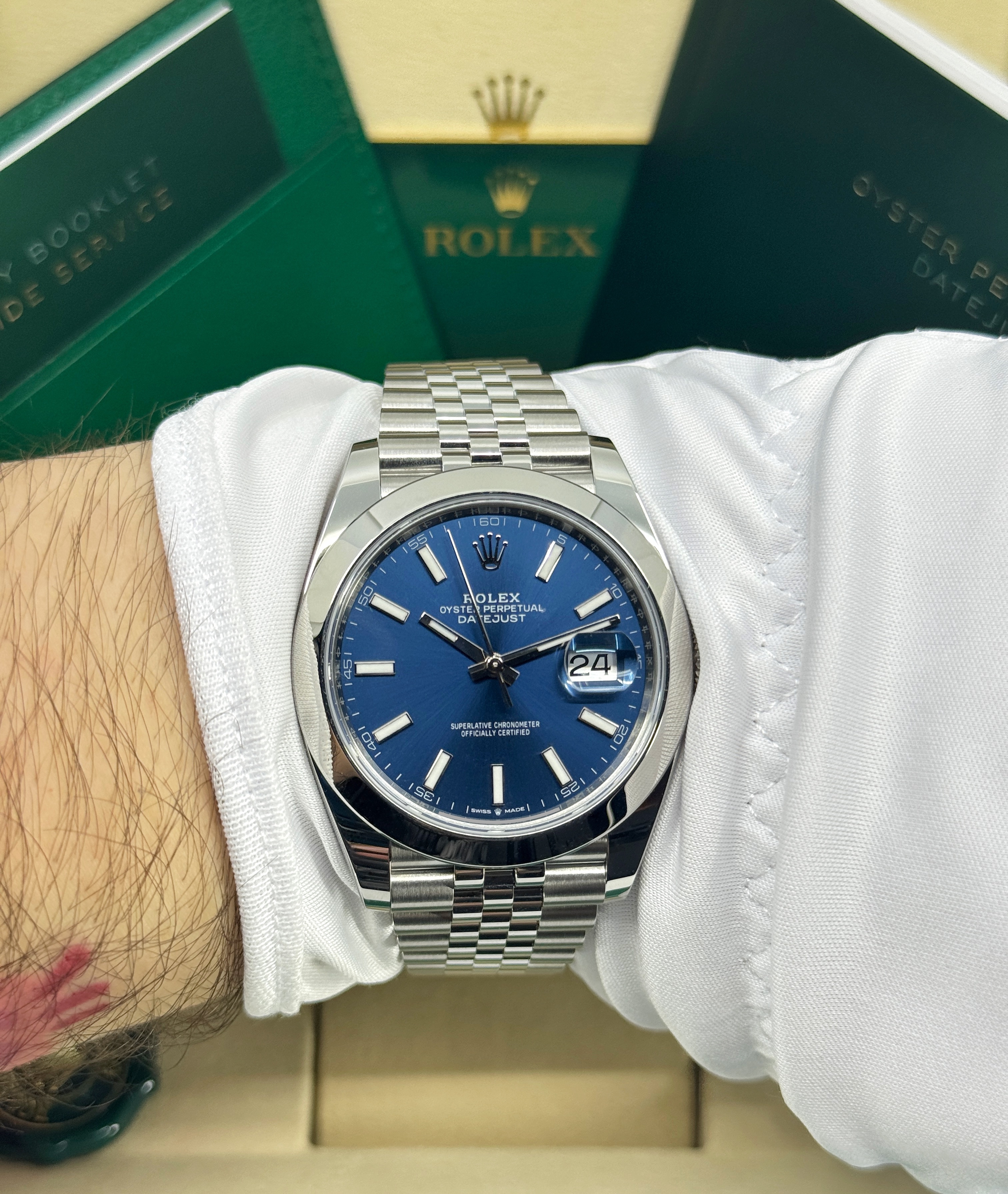 Rolex Datejust 41 126300 Thumbnail 5