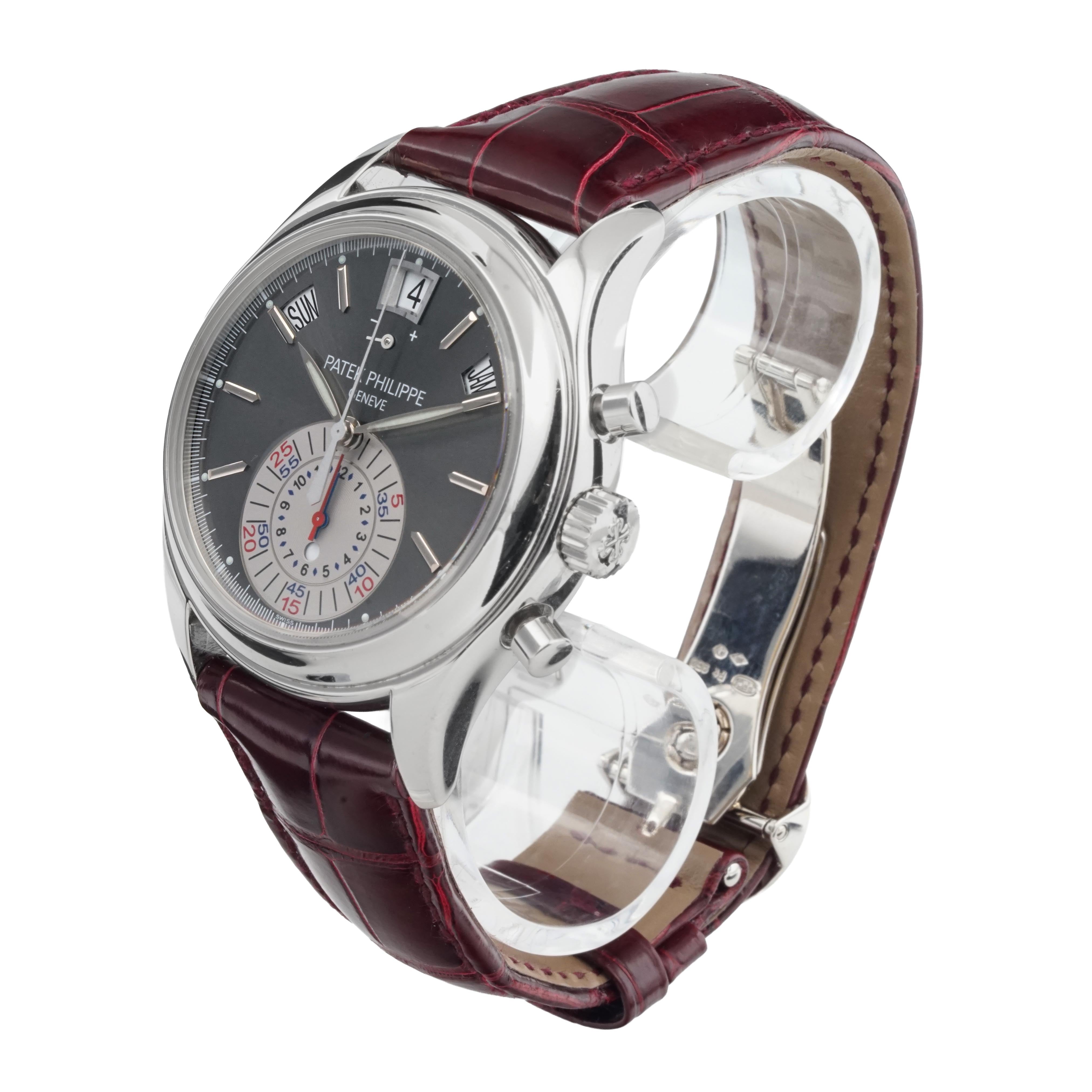 Patek Philippe Complications 5960P-001 Thumbnail 2