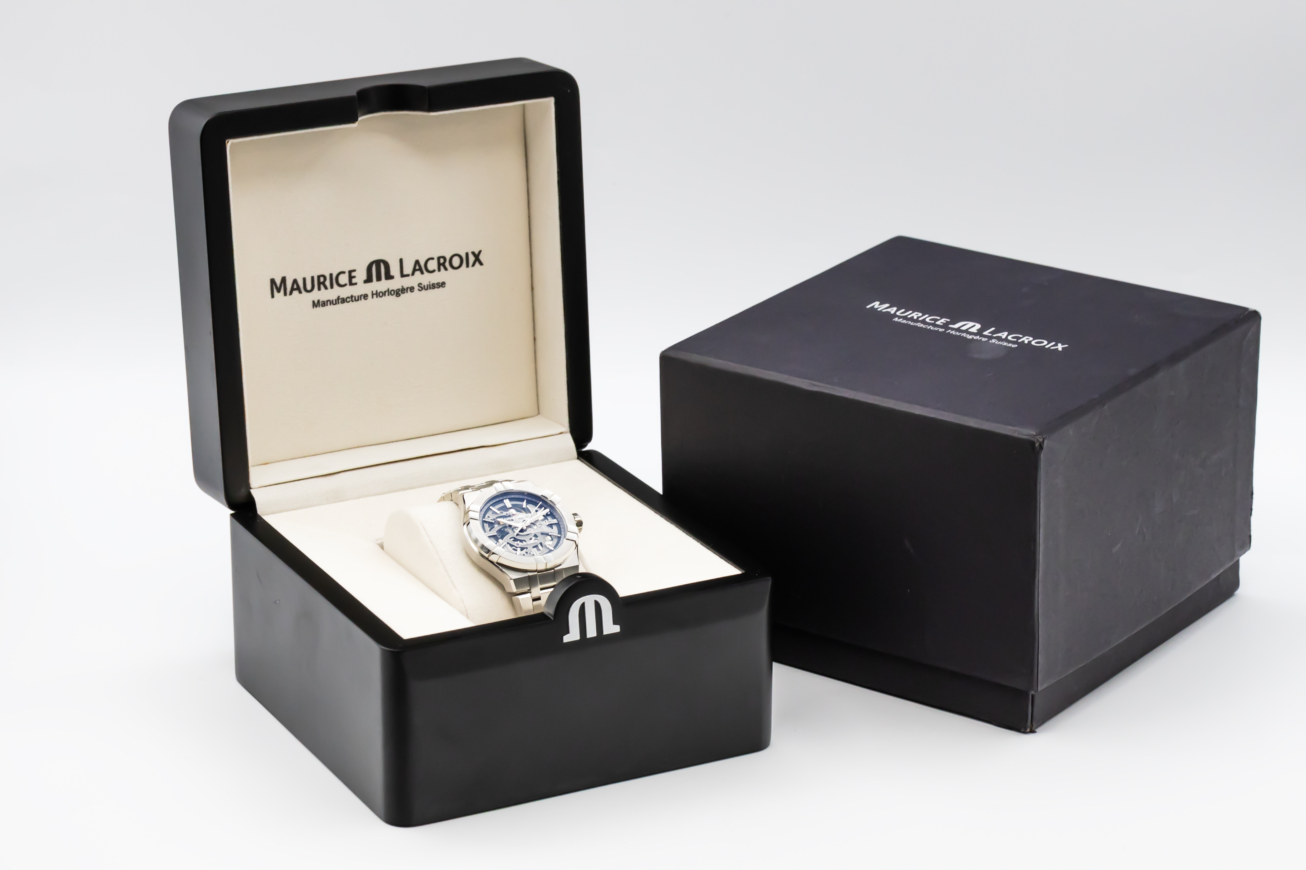 Maurice Lacroix Aikon AI6007-SS002-030-1 Thumbnail 7