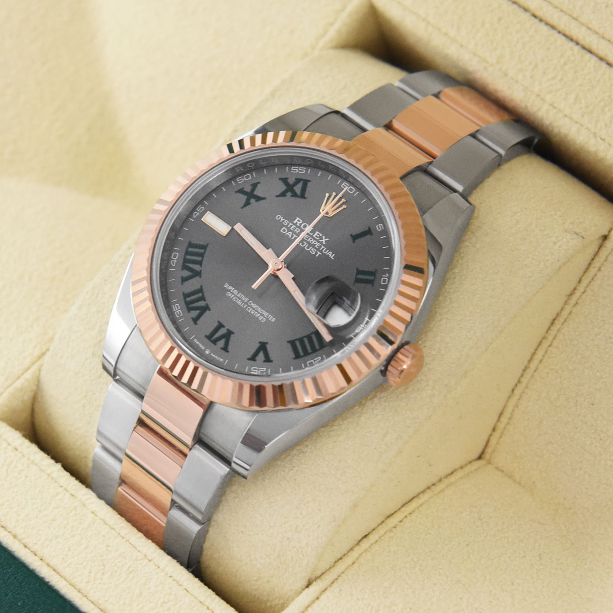 Rolex Datejust 41 126331 Thumbnail 4