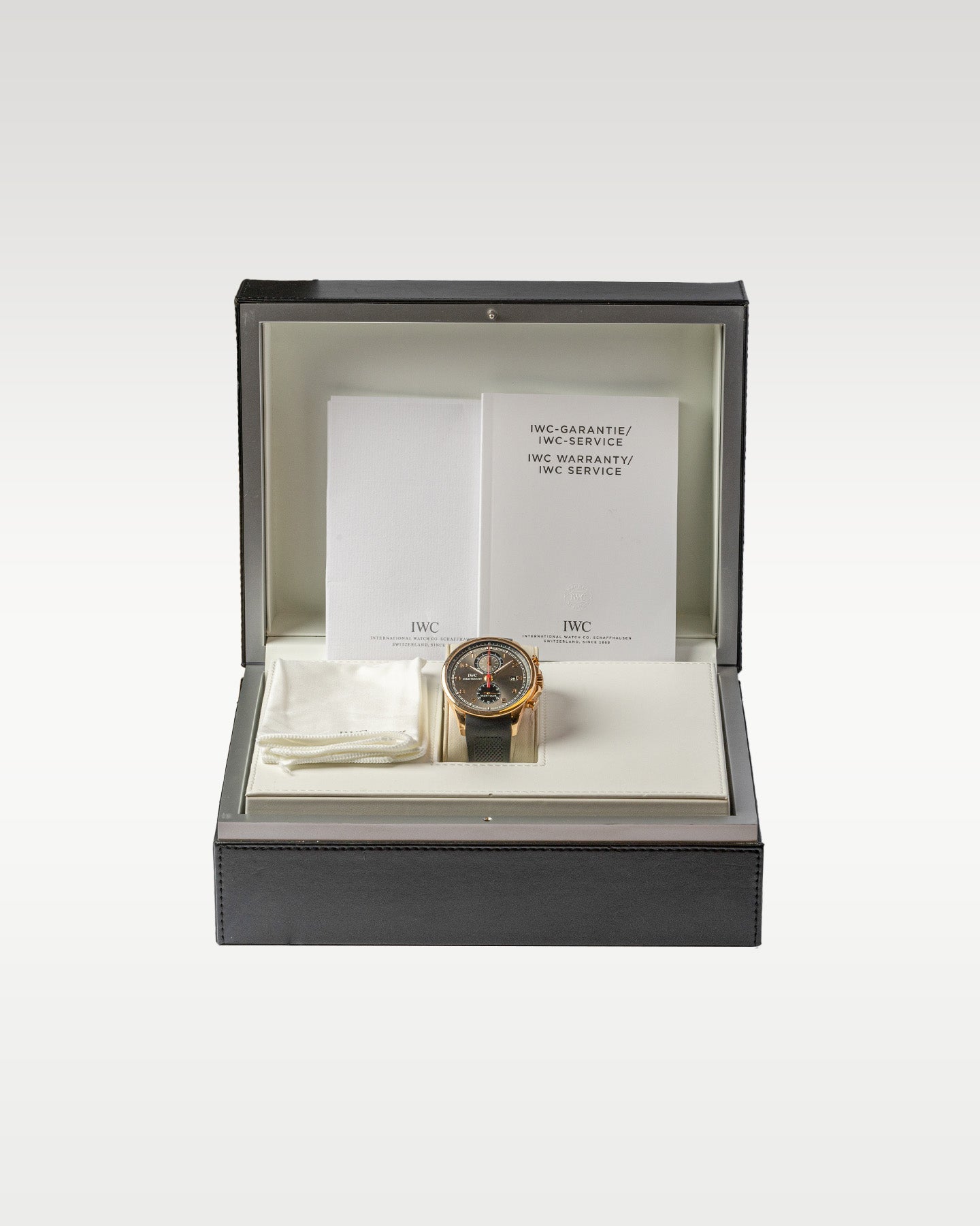 IWC Portugieser Yacht Club IW390202 Thumbnail 5