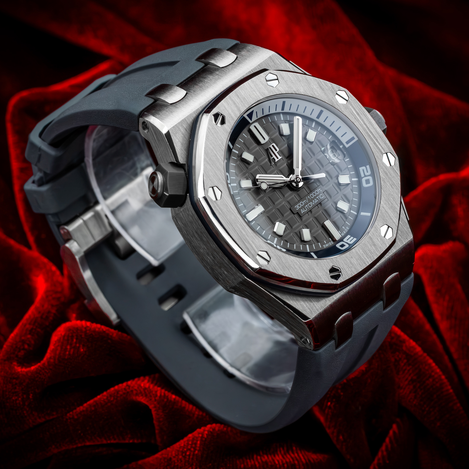 Audemars Piguet Royal Oak Offshore 15720ST.OO.A009CA.01 Thumbnail 2