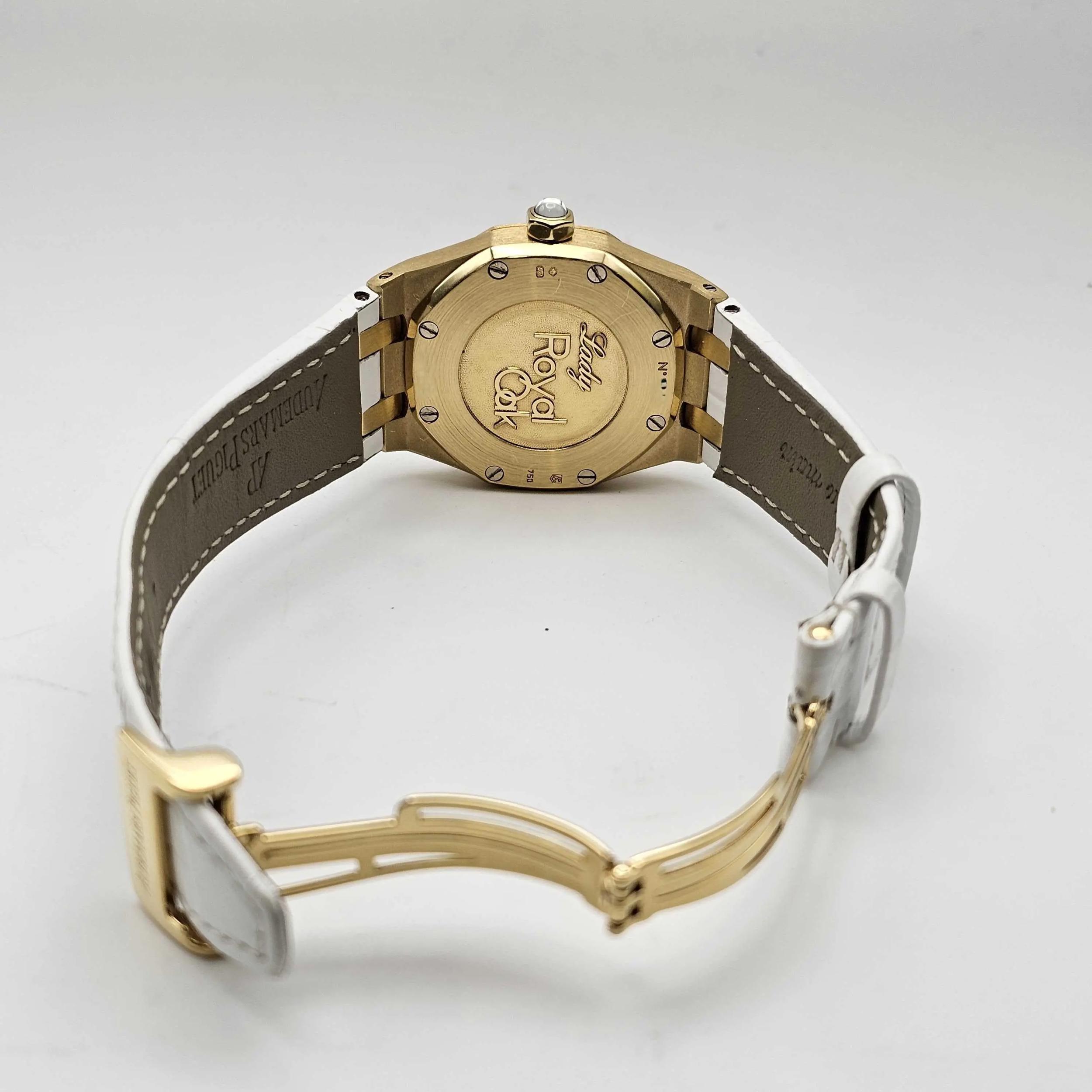 Audemars Piguet Royal Oak 77321BA.ZZ.D012CR.01 Thumbnail 4