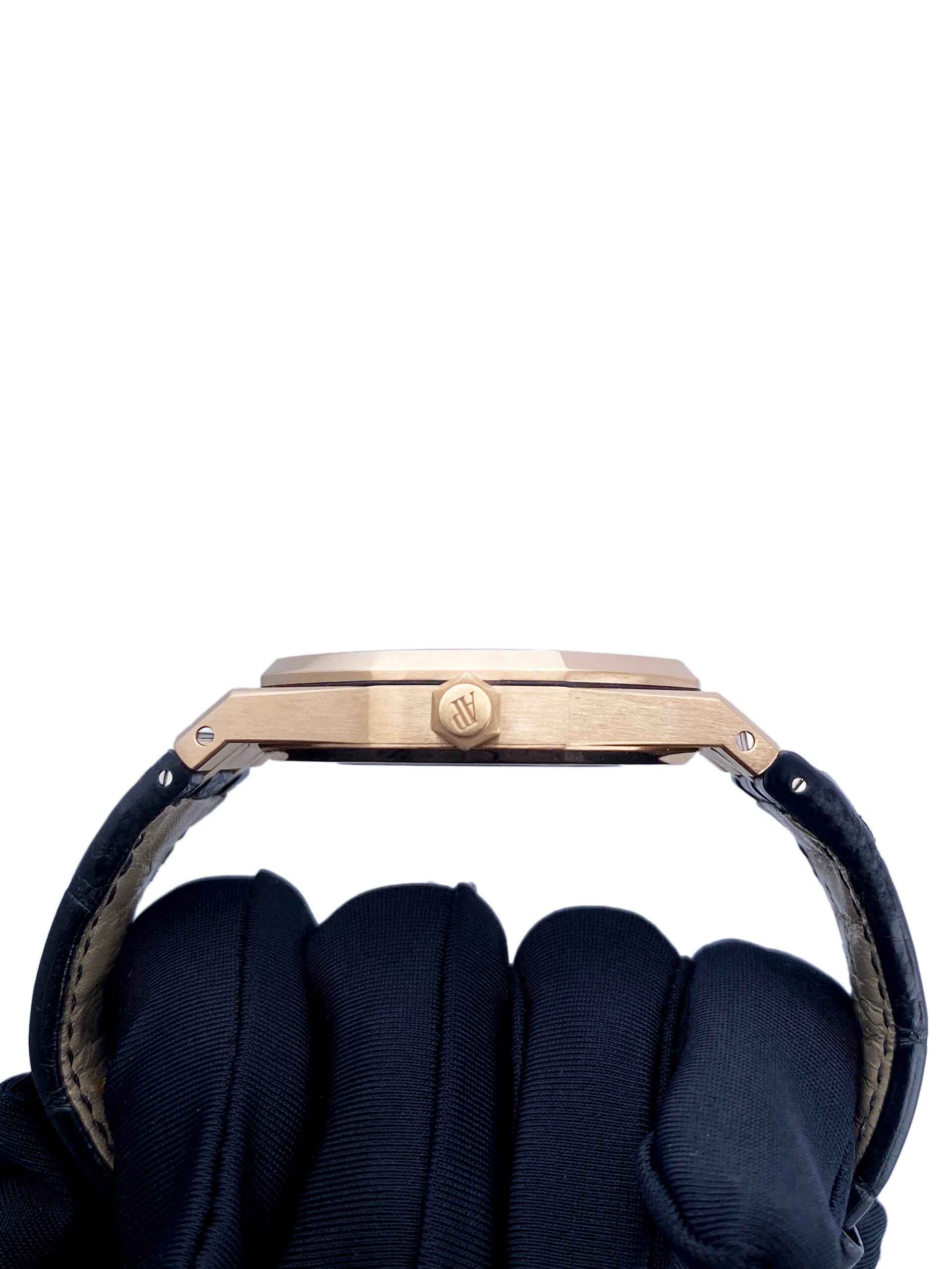 Audemars Piguet Royal Oak 15300OR.OO.D088CR.02 Thumbnail 4