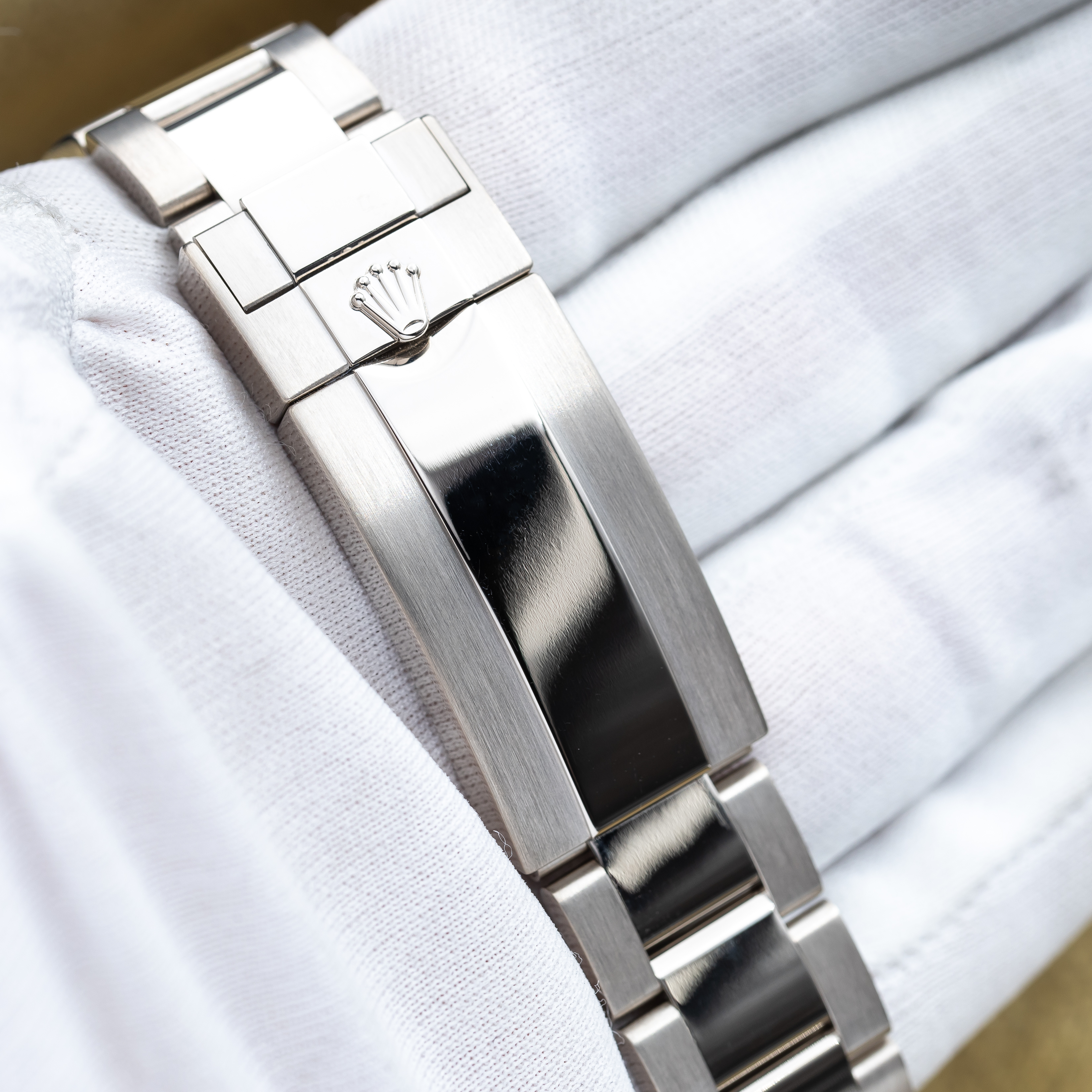 Rolex Submariner 126619 LB Thumbnail 3