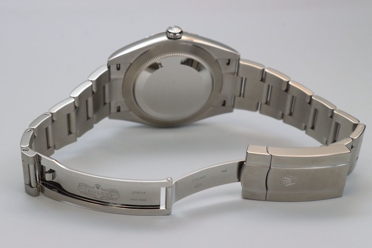 Rolex Oyster Perpetual 124300 Thumbnail 6