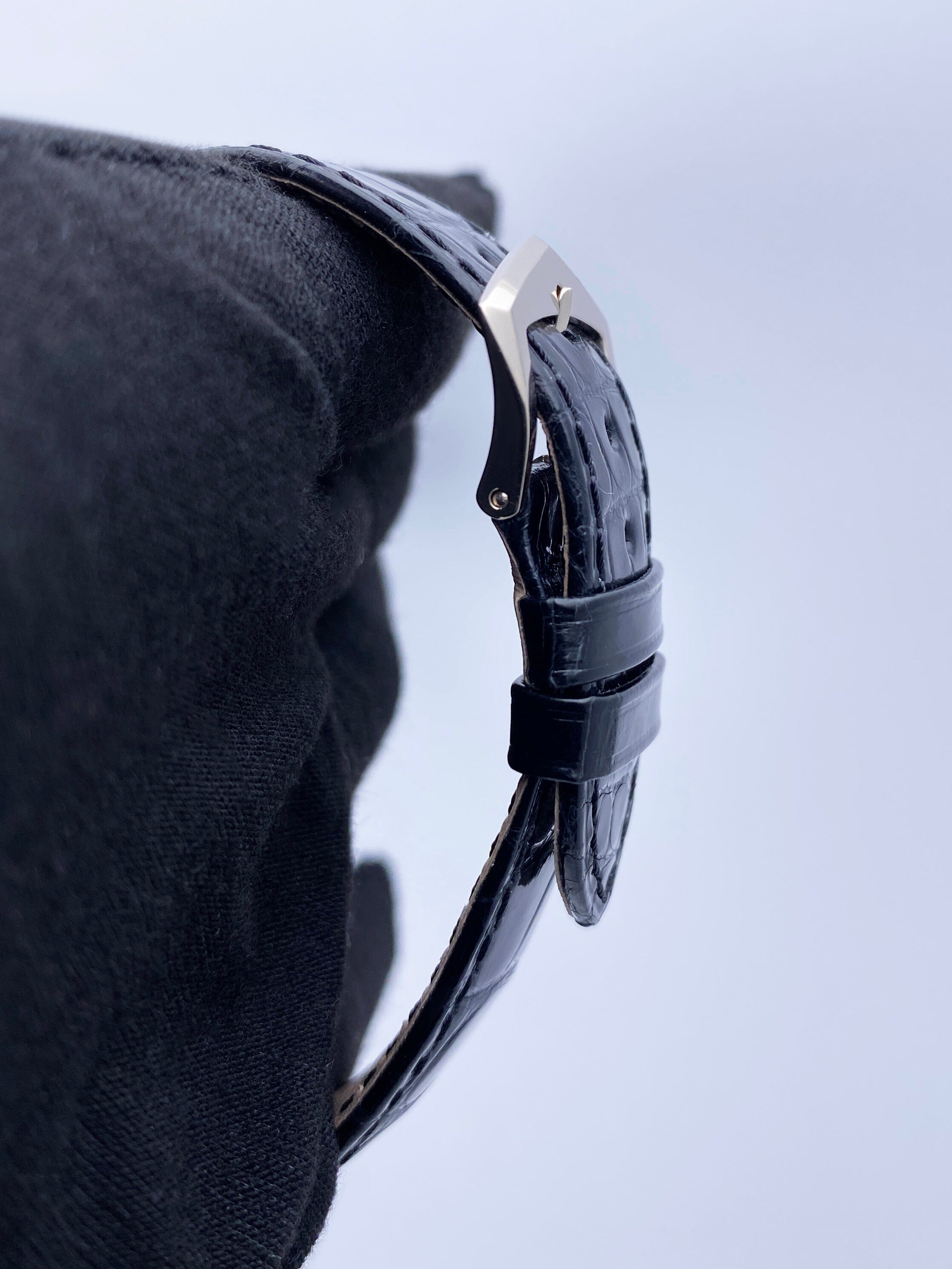 Patek Philippe Calatrava 5227G-010 Thumbnail 5