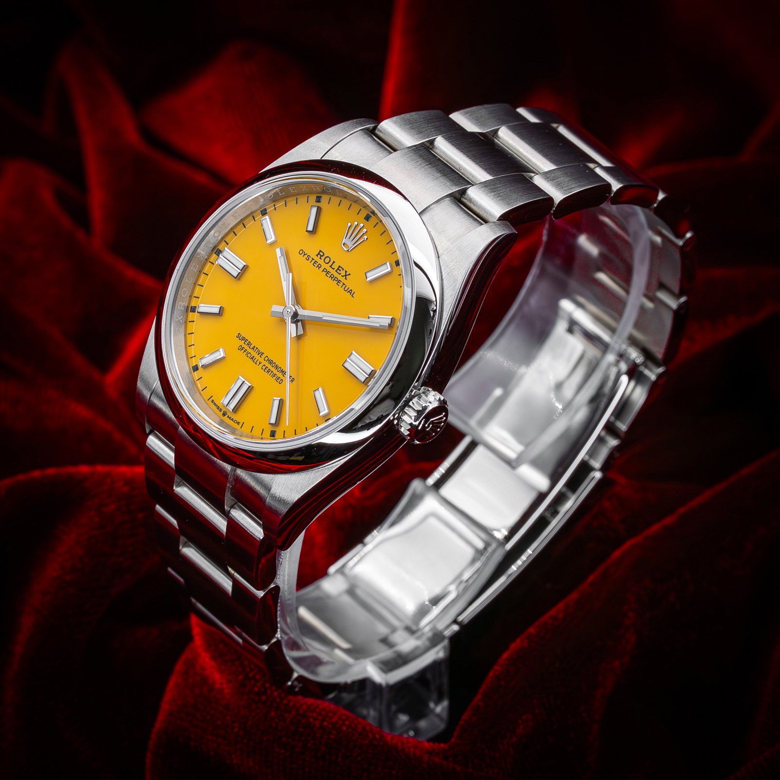 Rolex Oyster Perpetual 126000 Thumbnail 2