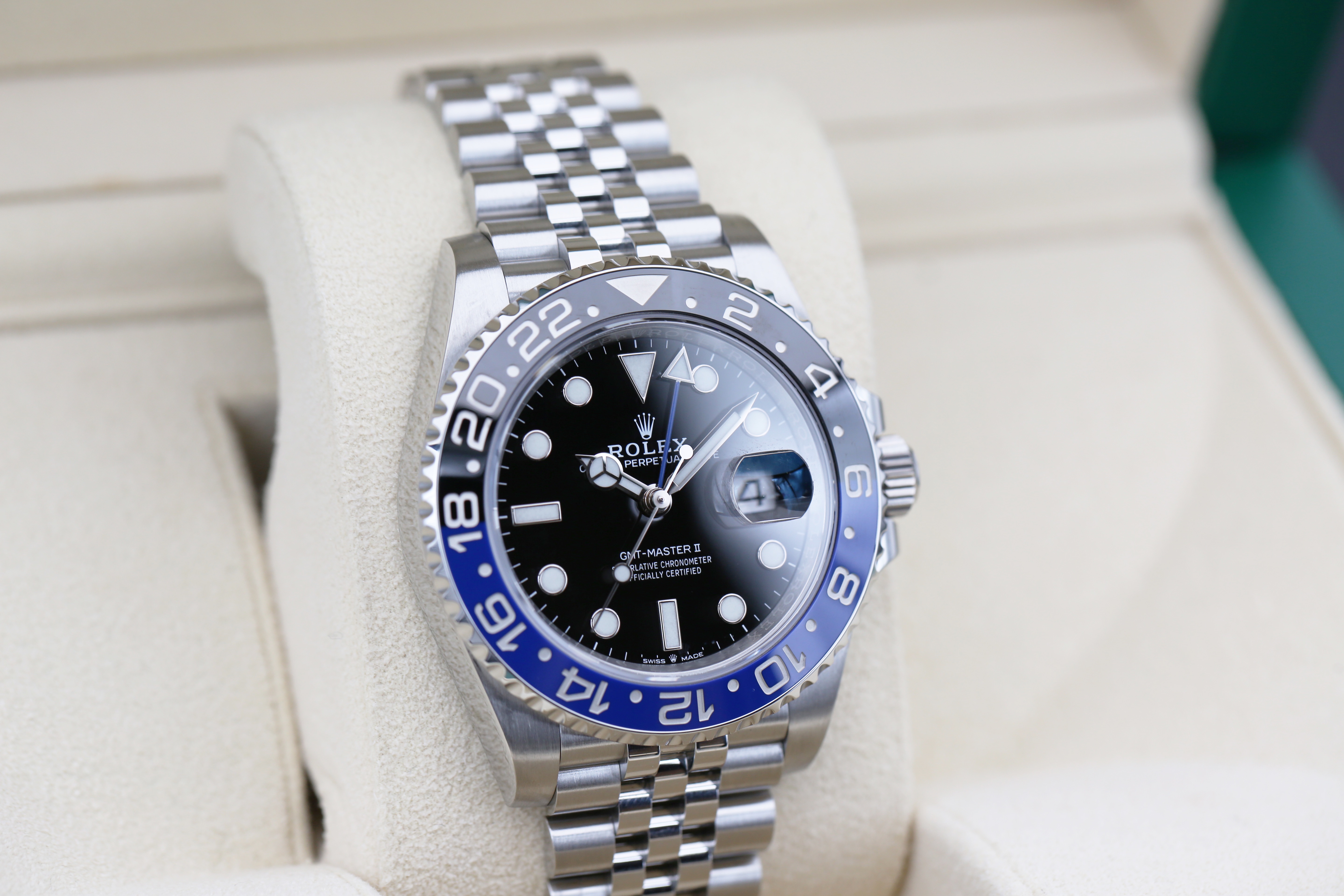 Rolex GMT Master II 126710 BLNR Thumbnail 2