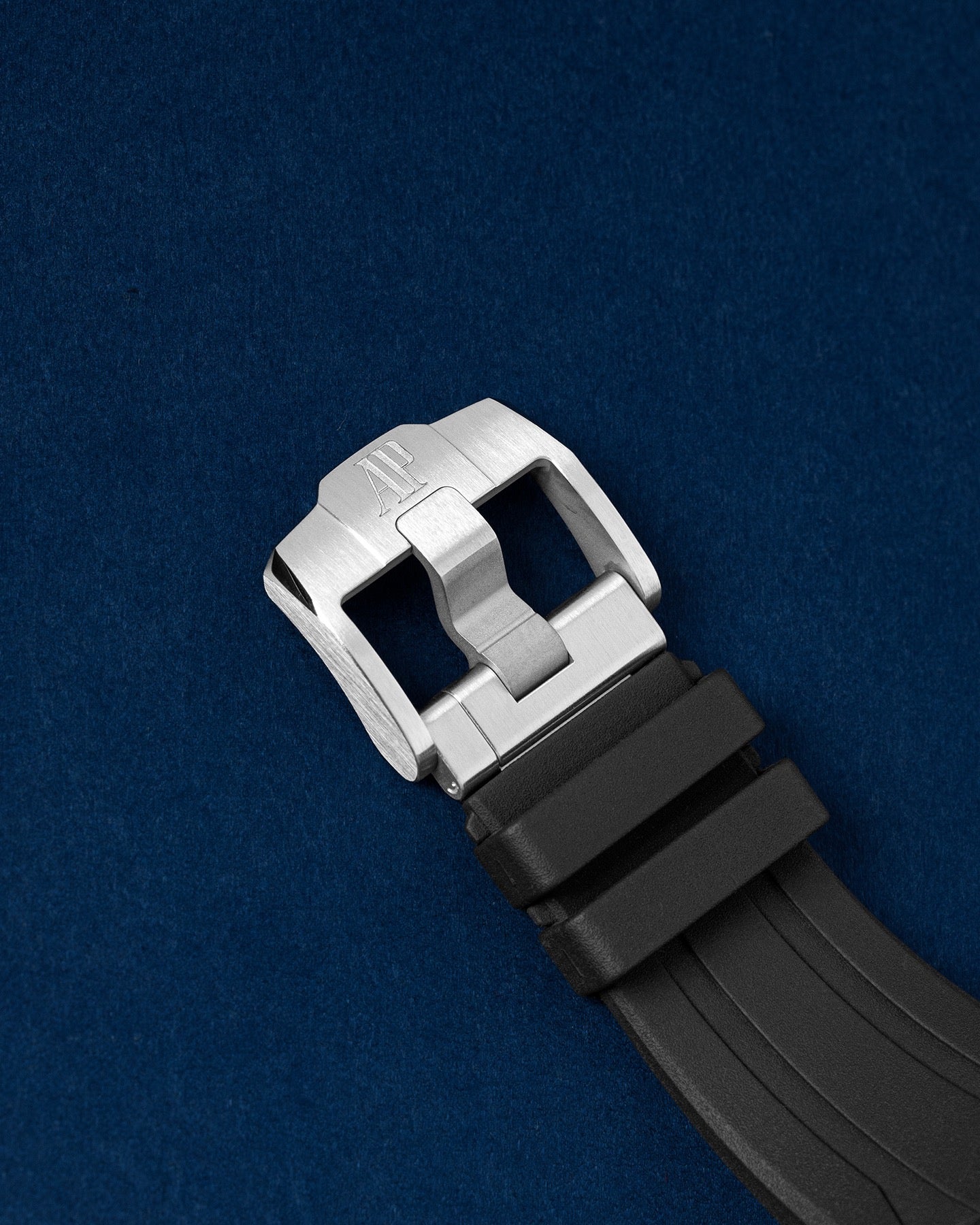 Audemars Piguet Royal Oak Offshore 26420SO.OO.A002CA.01 Thumbnail 3