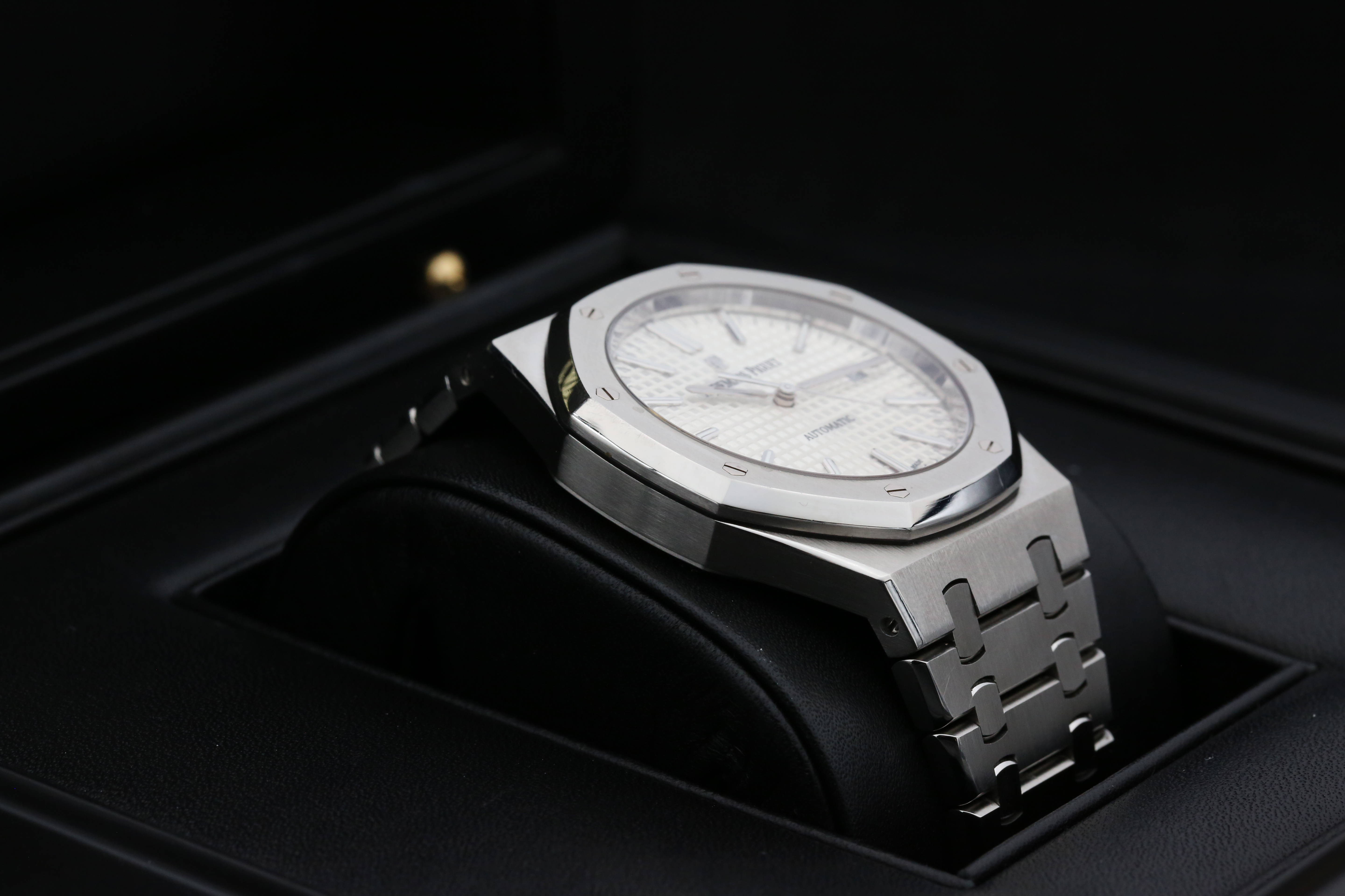 Audemars Piguet Royal Oak 15400ST.OO.1220ST.02 Thumbnail 6