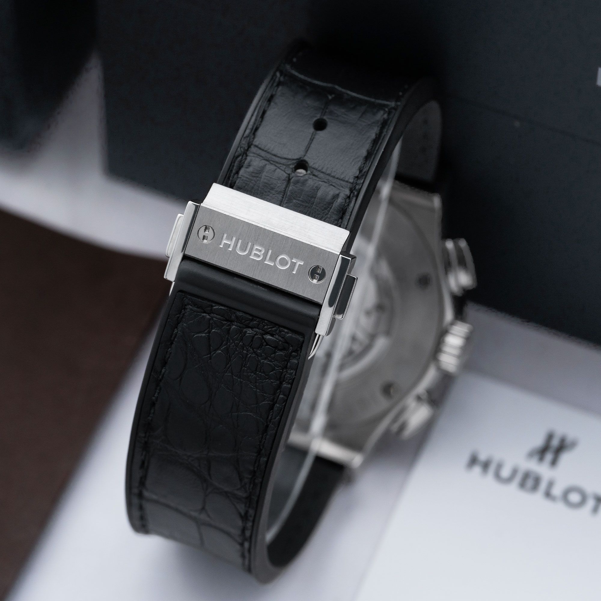 Hublot Classic Fusion 541.NX.1171.LR.1104 Thumbnail 3