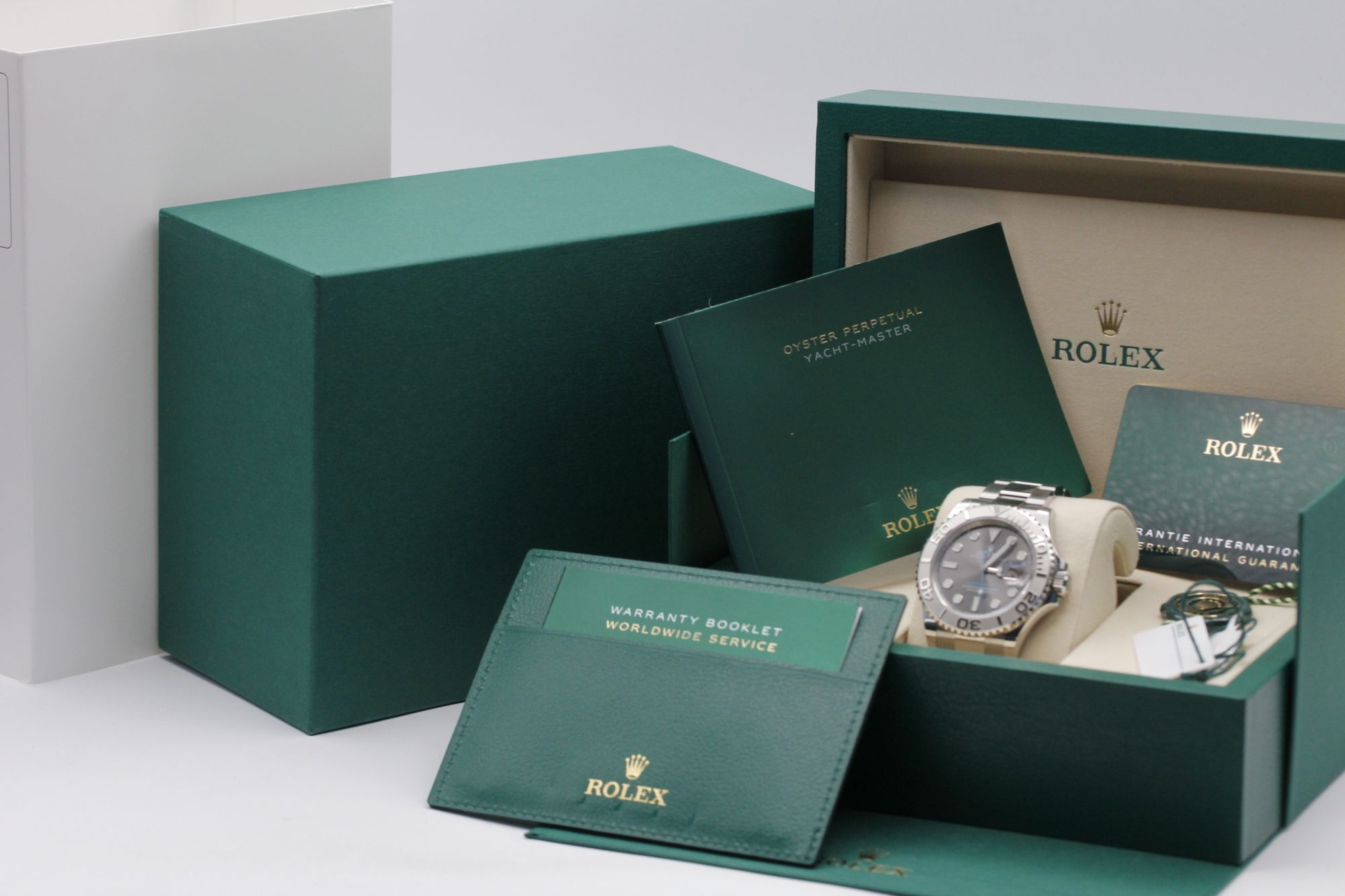 Rolex Yacht-Master 126622 Thumbnail 5