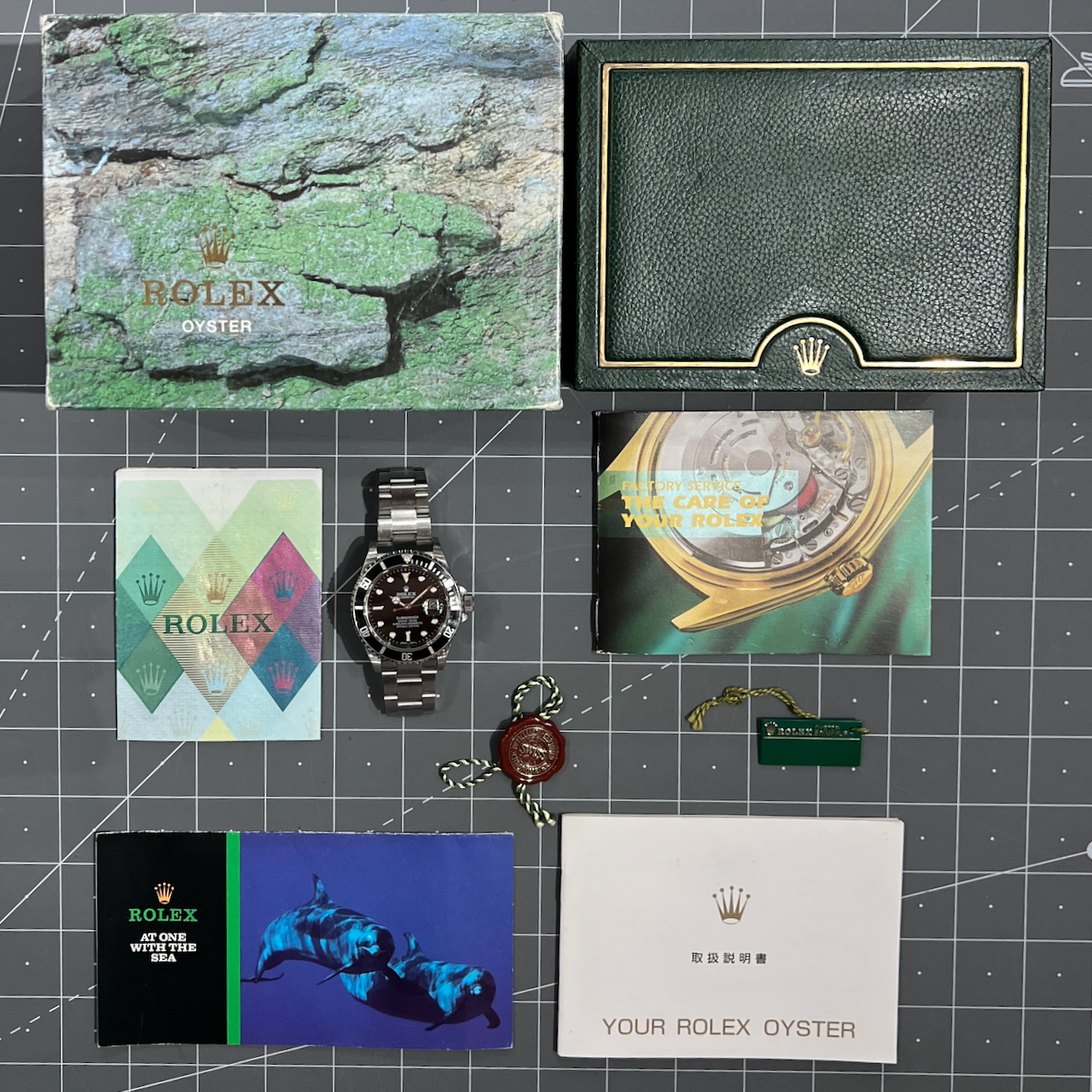 Rolex Submariner 16610 Thumbnail 5