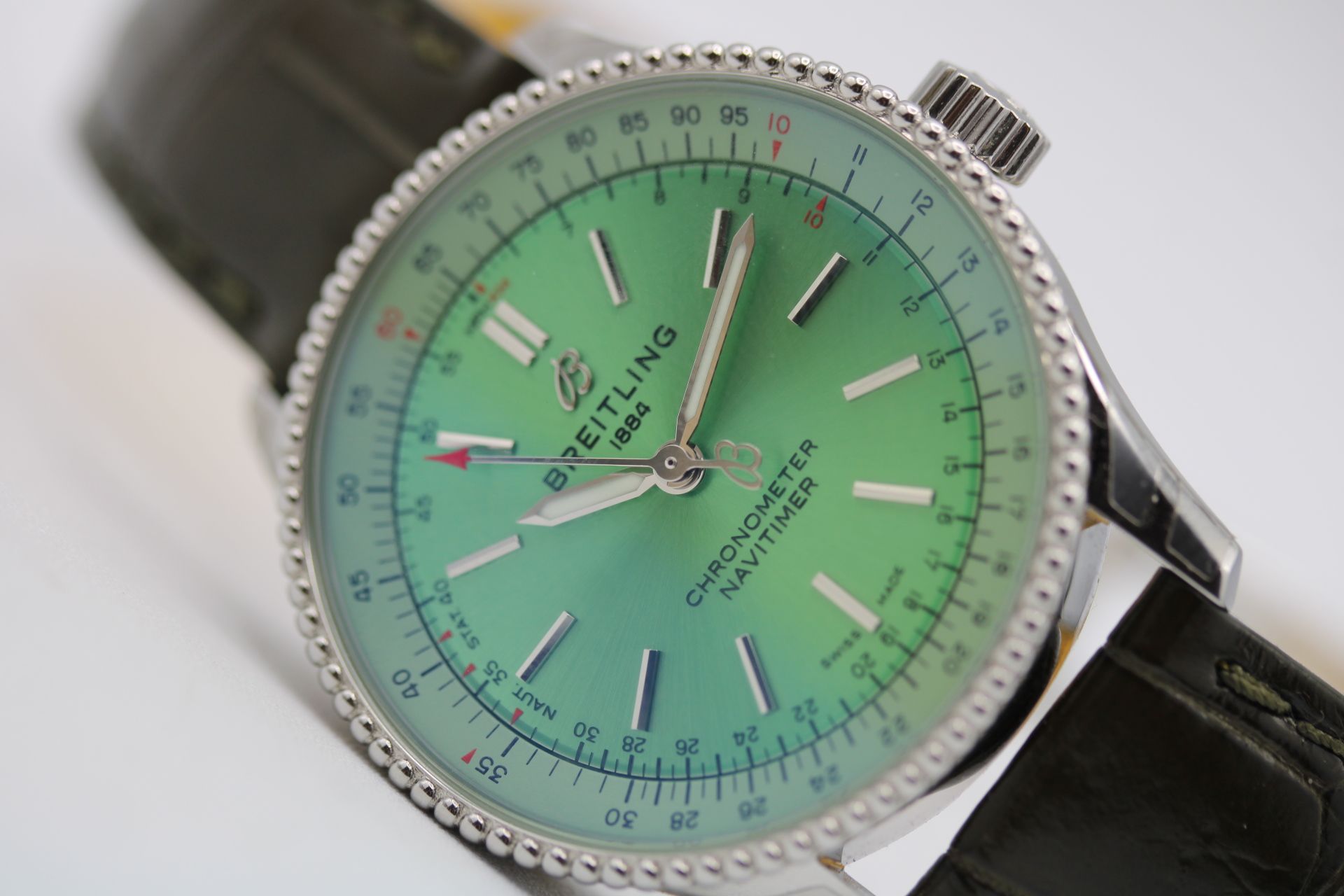 Breitling Navitimer Automatic 35 A17395 Thumbnail 4