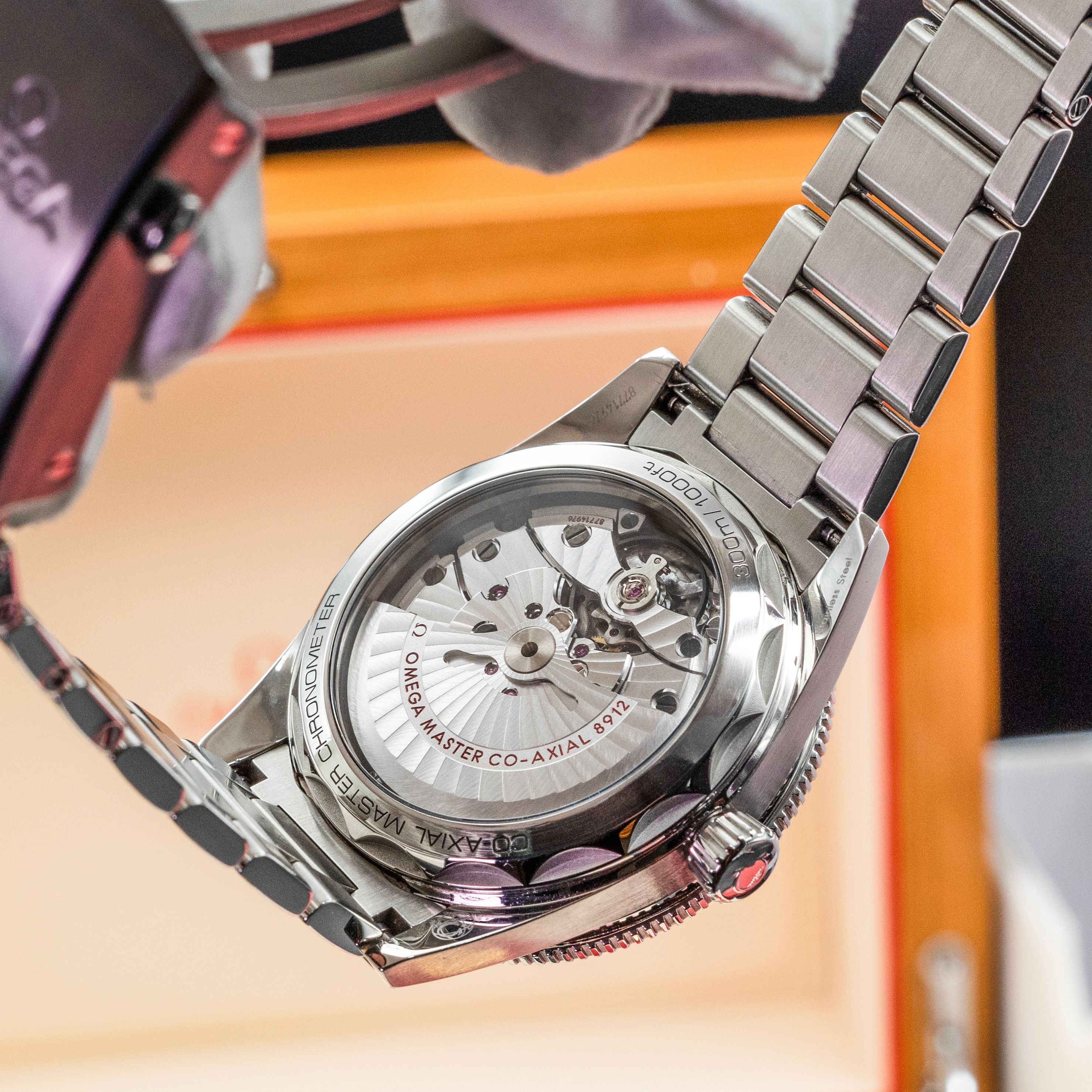 Omega Seamaster 300 234.30.41.21.01.001 Thumbnail 4