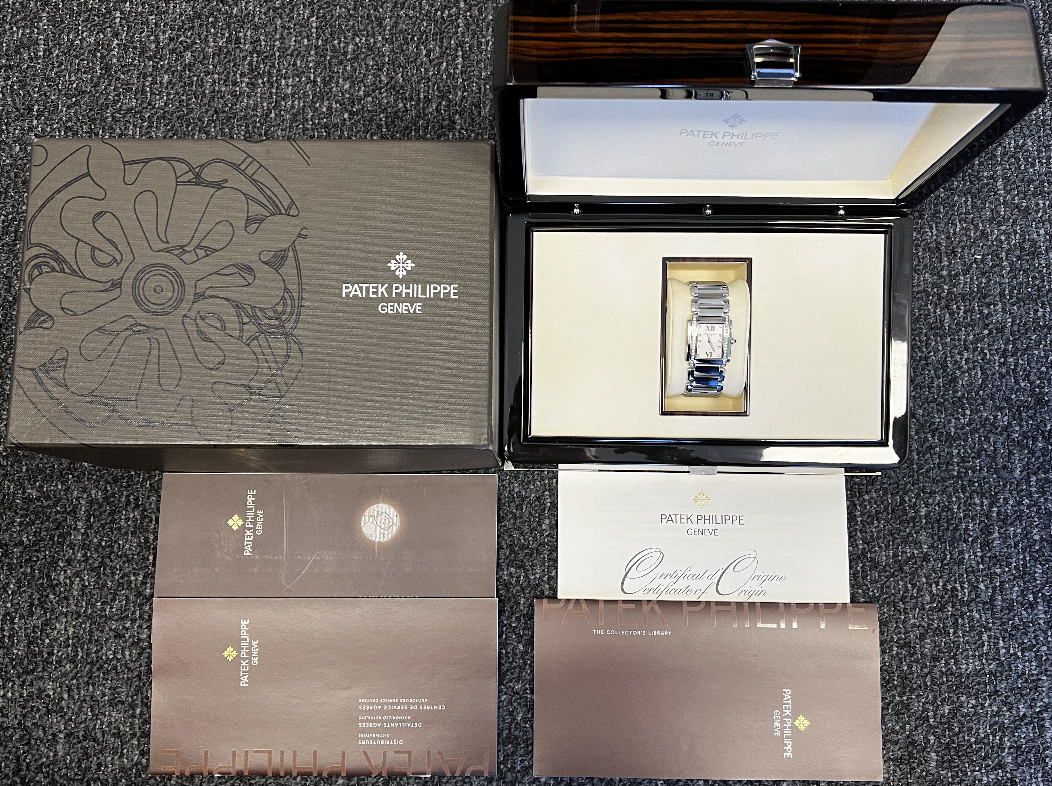 Patek Philippe Twenty-4 4910/10A-011 Thumbnail 5