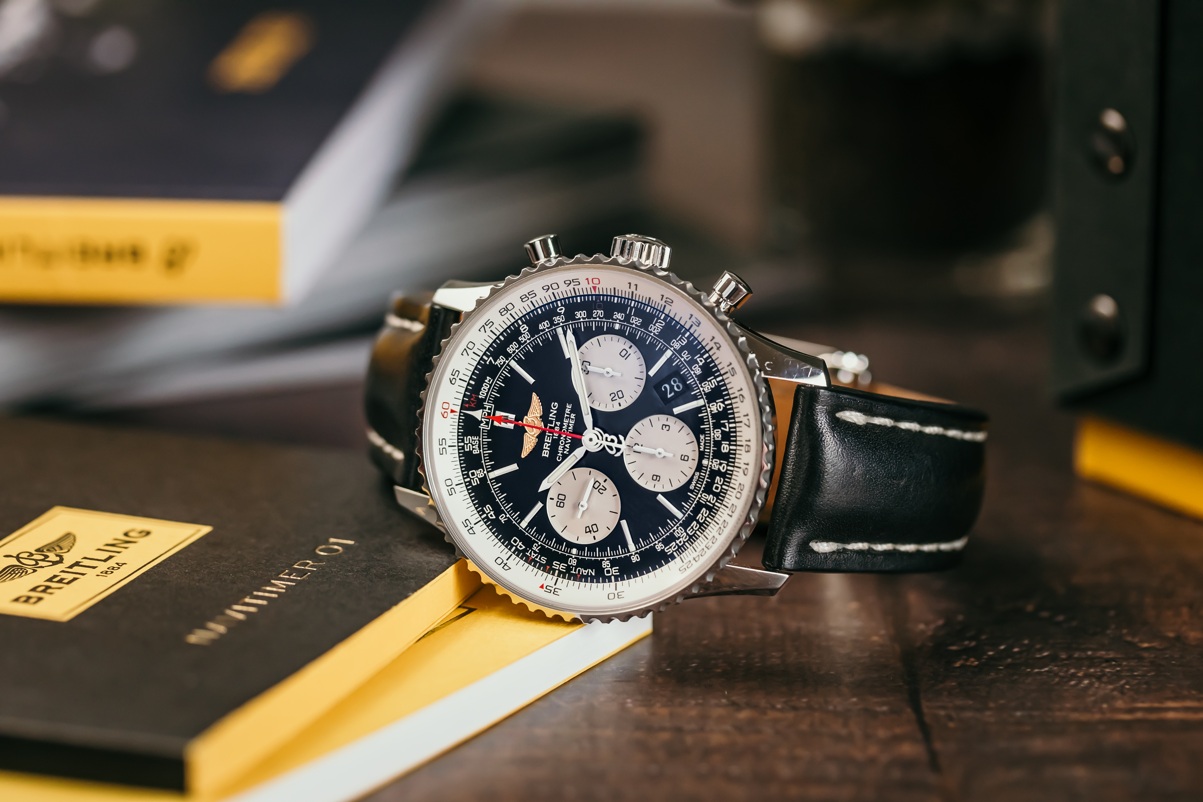 Breitling Navitimer AB0120 Thumbnail 6
