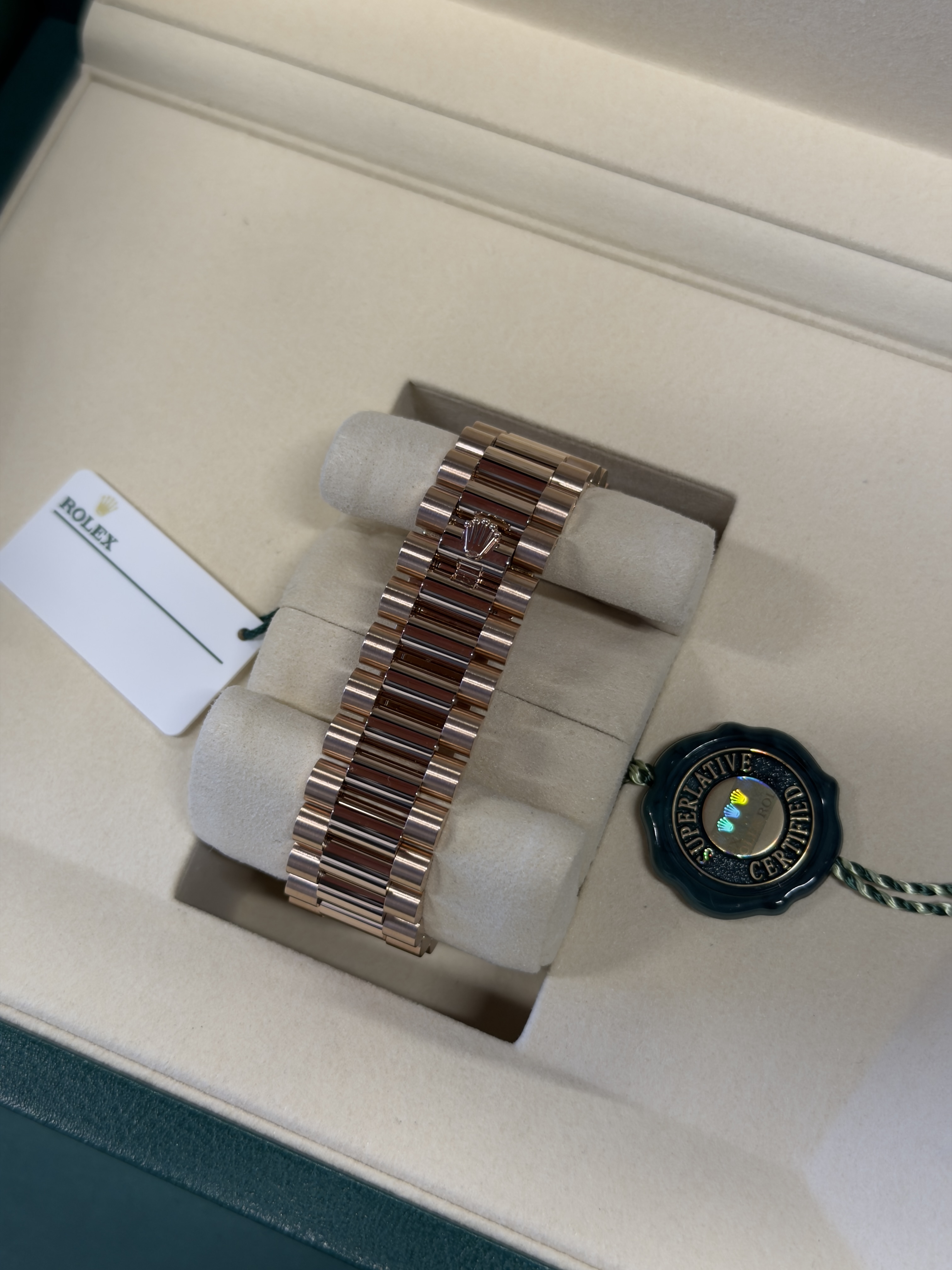 Rolex Day-Date 40 228235 Thumbnail 5