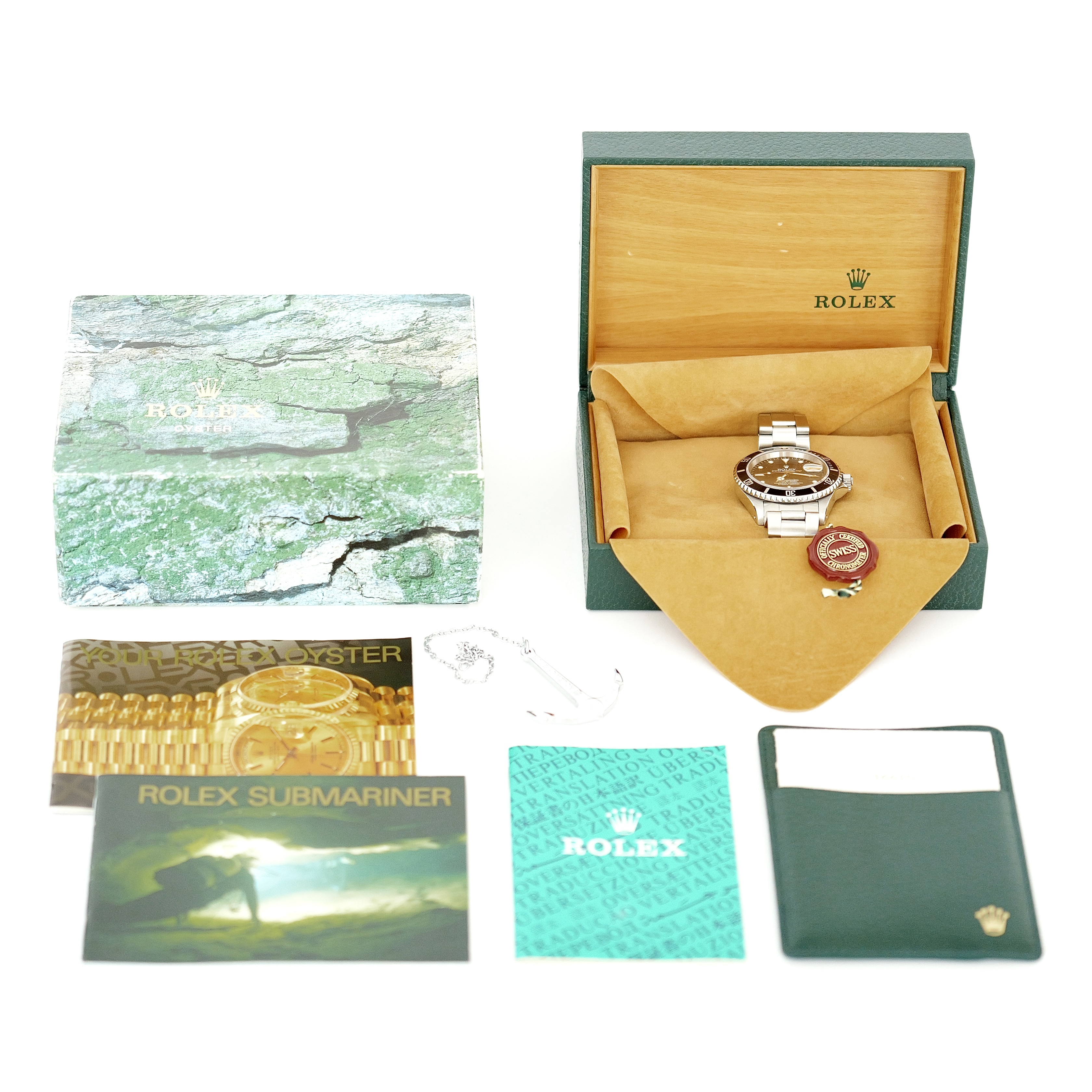 Rolex Submariner 16610 Thumbnail 5