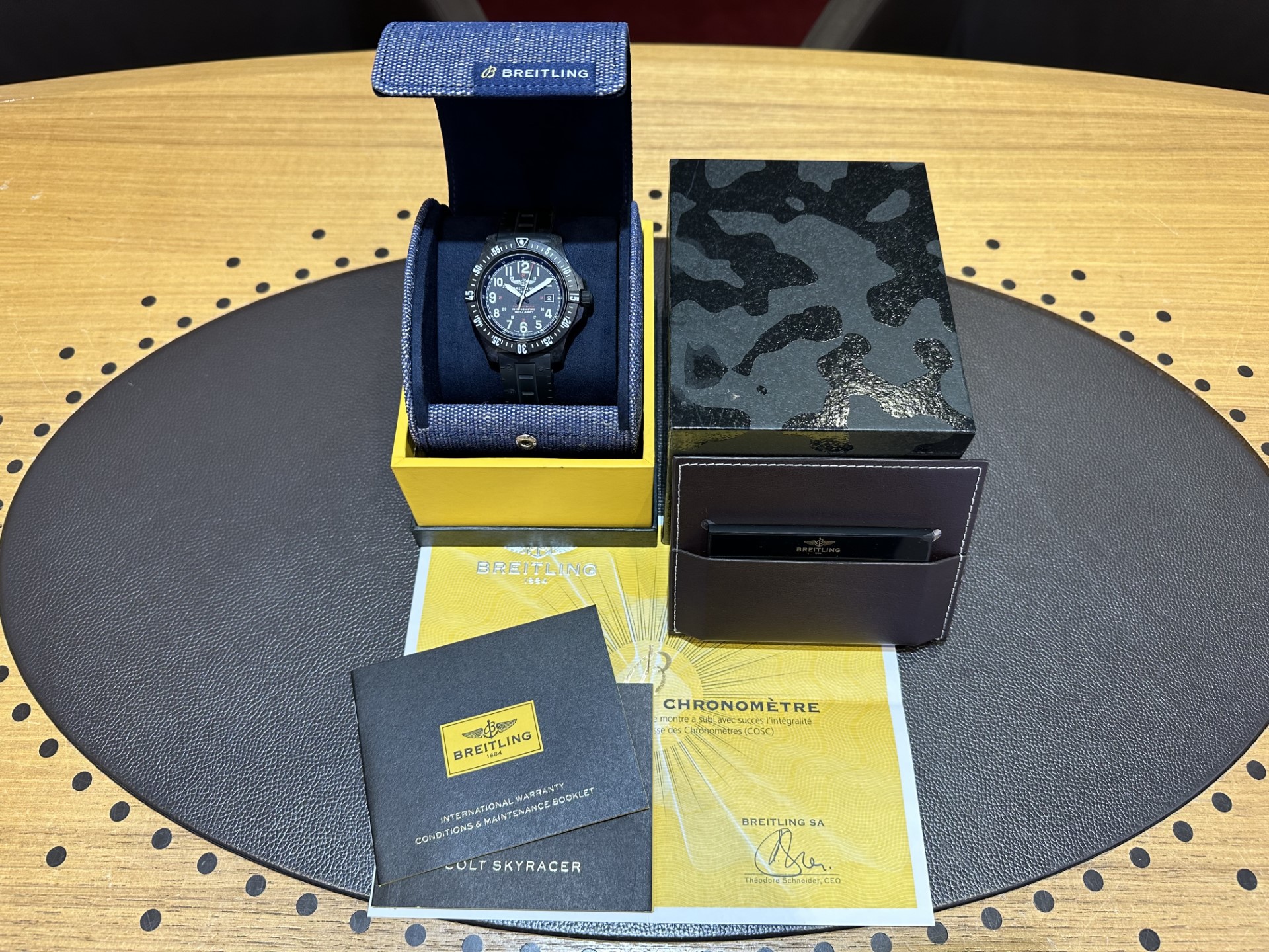 Breitling Colt Skyracer X74320 Thumbnail 6