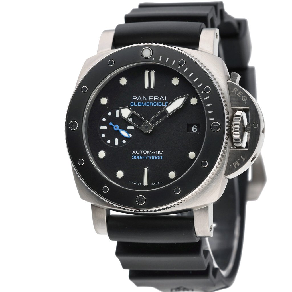 Panerai Submersible PAM00683 Thumbnail 2