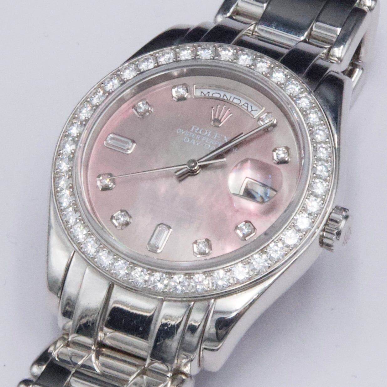 Rolex Day-Date 18946 Thumbnail 3