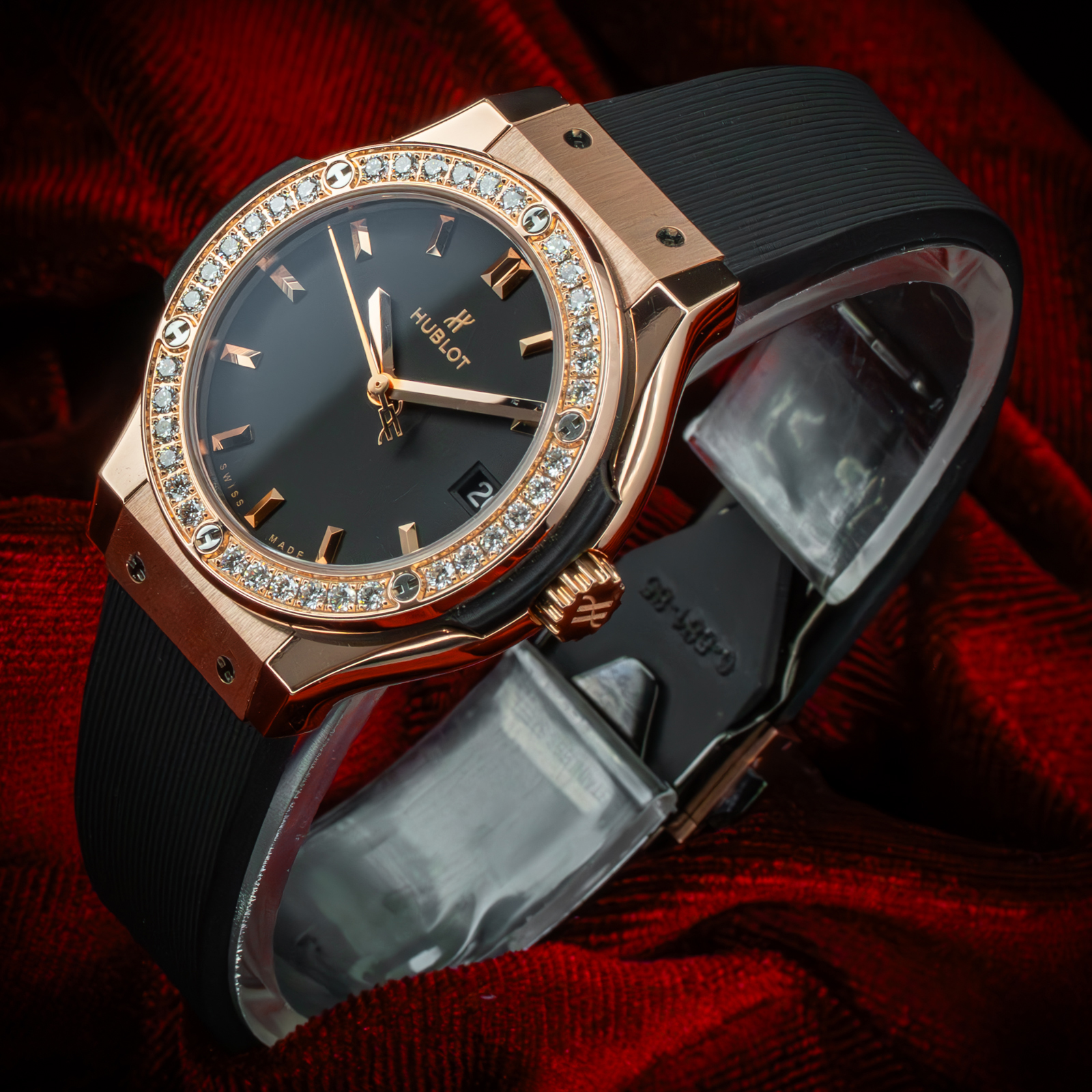 Hublot Classic Fusion 581.OX.1181.RX.1104 Thumbnail 3