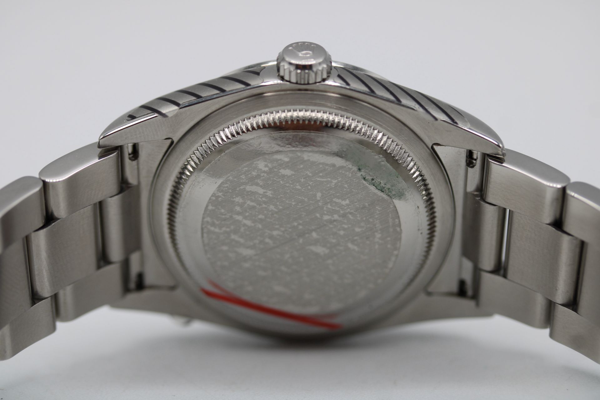 Rolex Explorer 114270 Thumbnail 4
