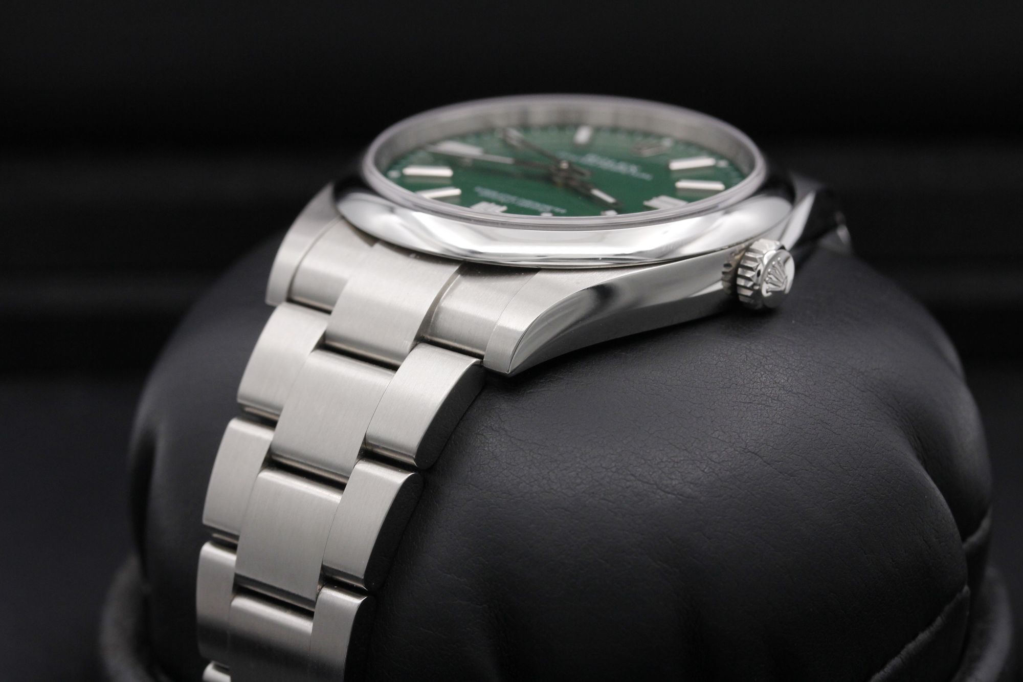 Rolex Oyster Perpetual 124300 Thumbnail 2