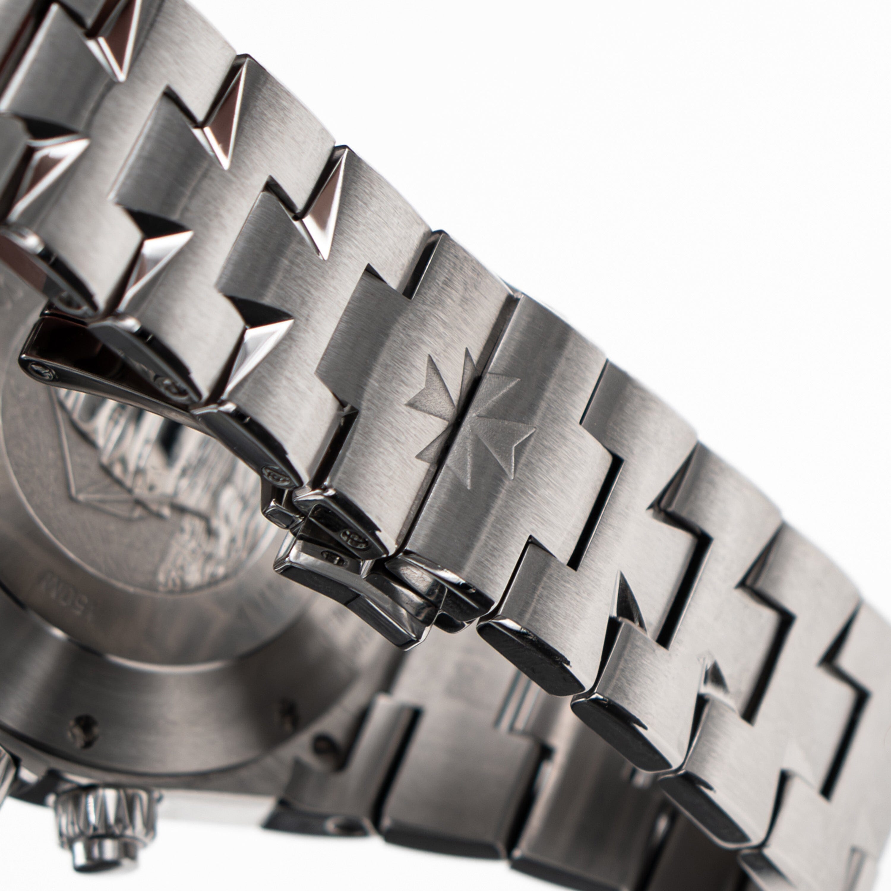 Vacheron Constantin Overseas 49150/B01A-9745 Thumbnail 4