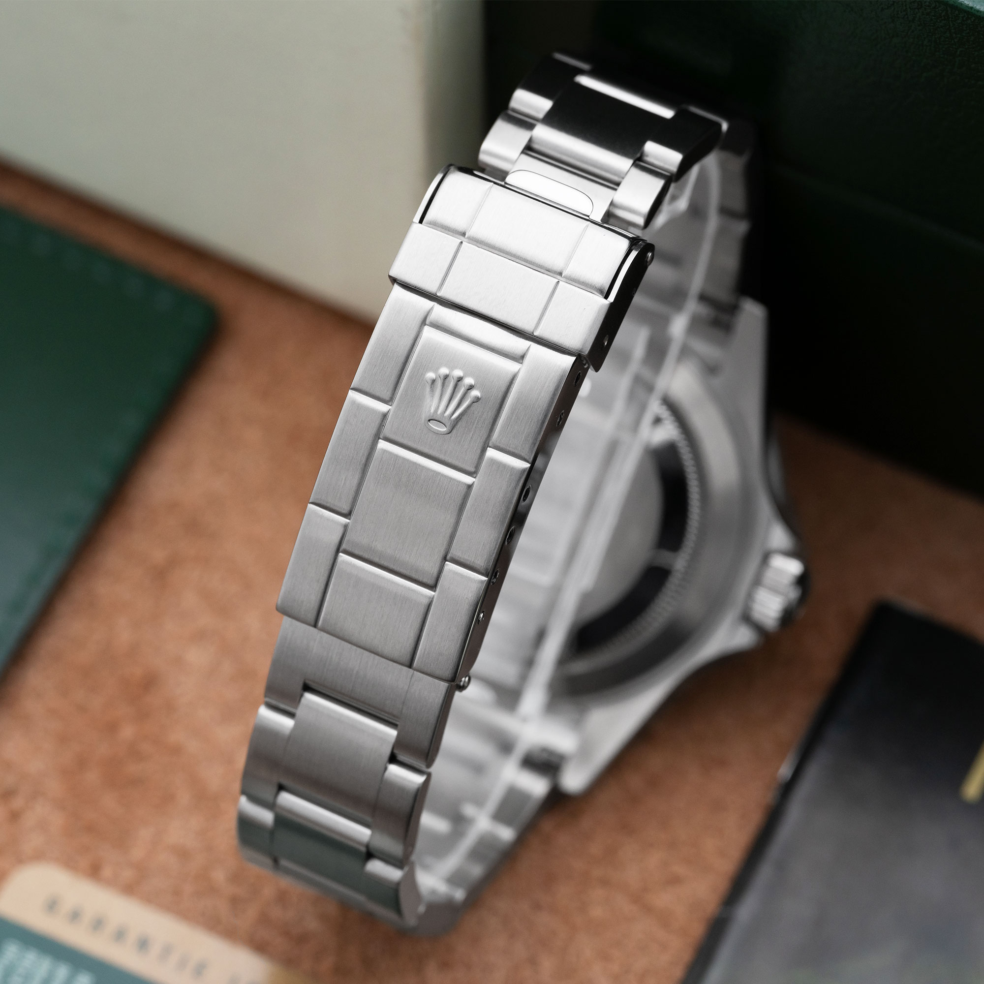 Rolex Submariner 16610 Thumbnail 3