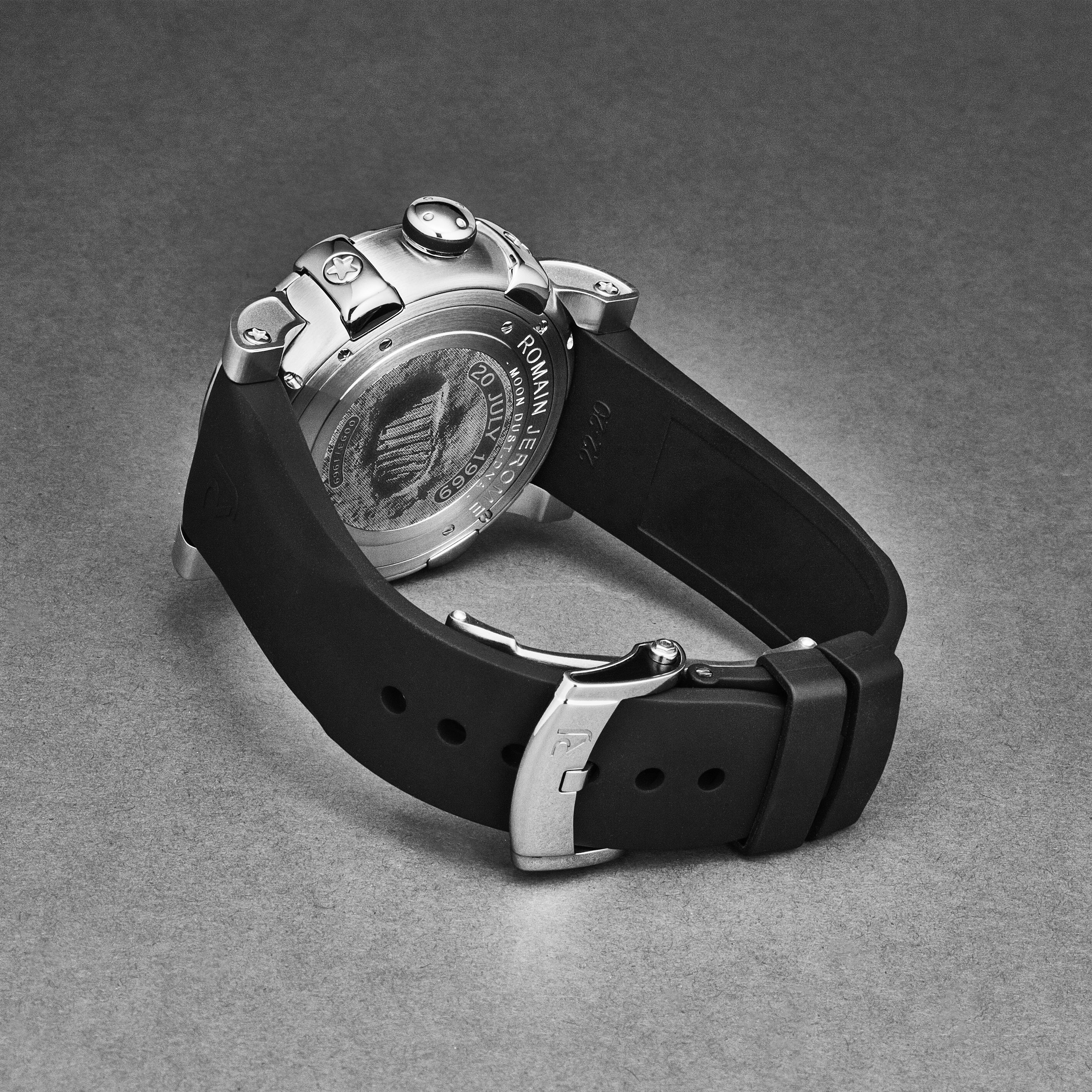 Romain Jerome Moon Dust RJ.MD.AU.101.10 Thumbnail 3