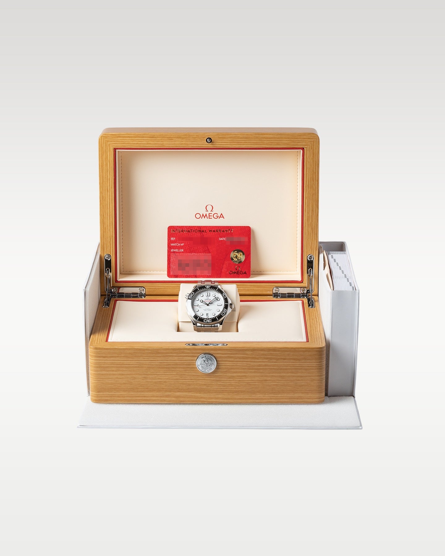 Omega Seamaster Diver 300m 210.30.42.20.04.001 Thumbnail 5