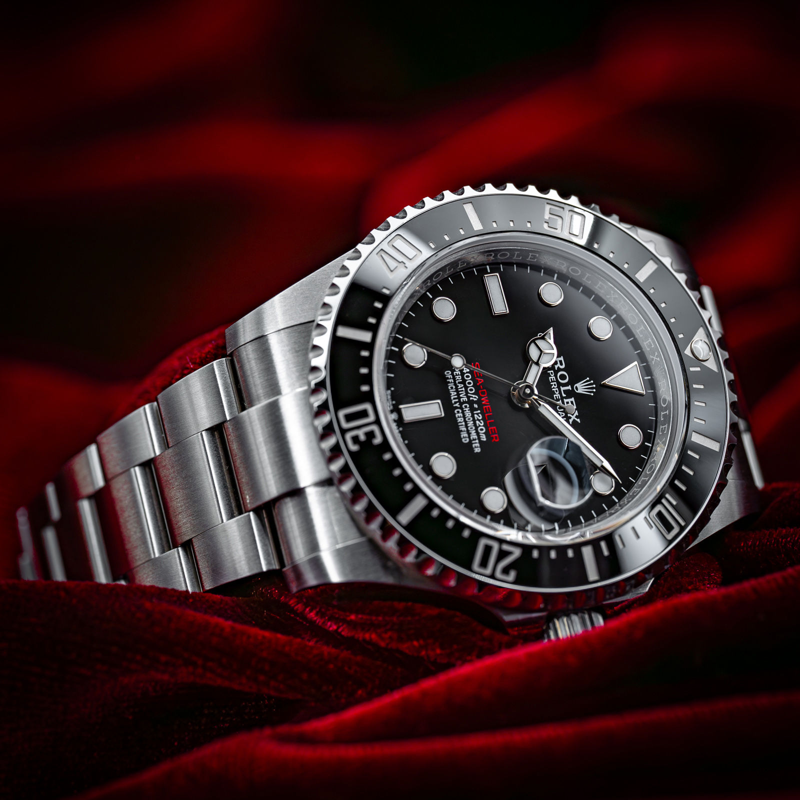 Rolex Sea-Dweller 126600 Thumbnail 4
