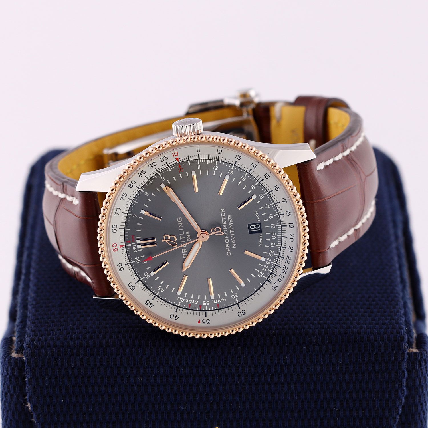 Breitling Navitimer Automatic 41 U17326 Thumbnail 3