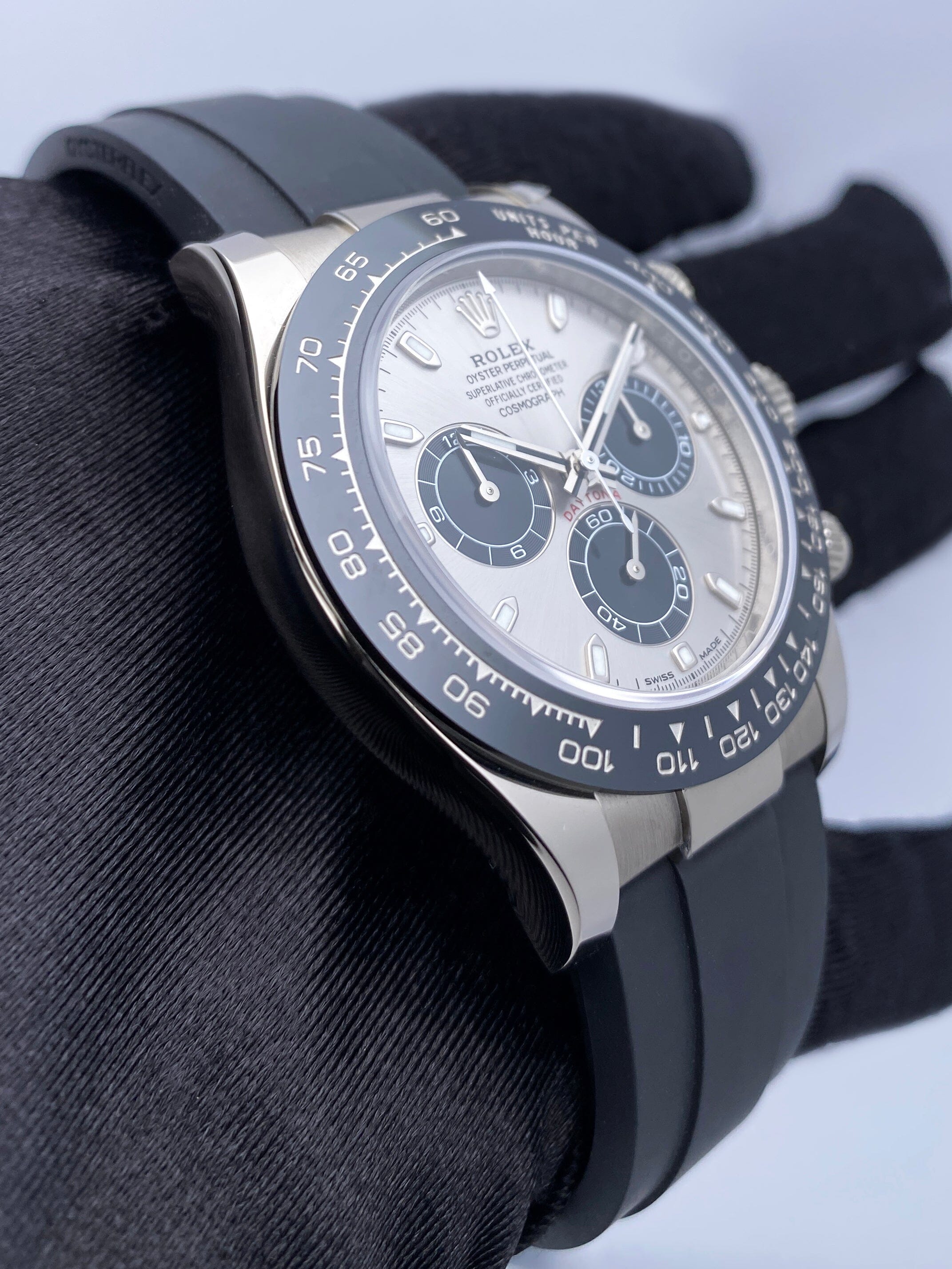 Rolex Daytona 116519 LN Thumbnail 3