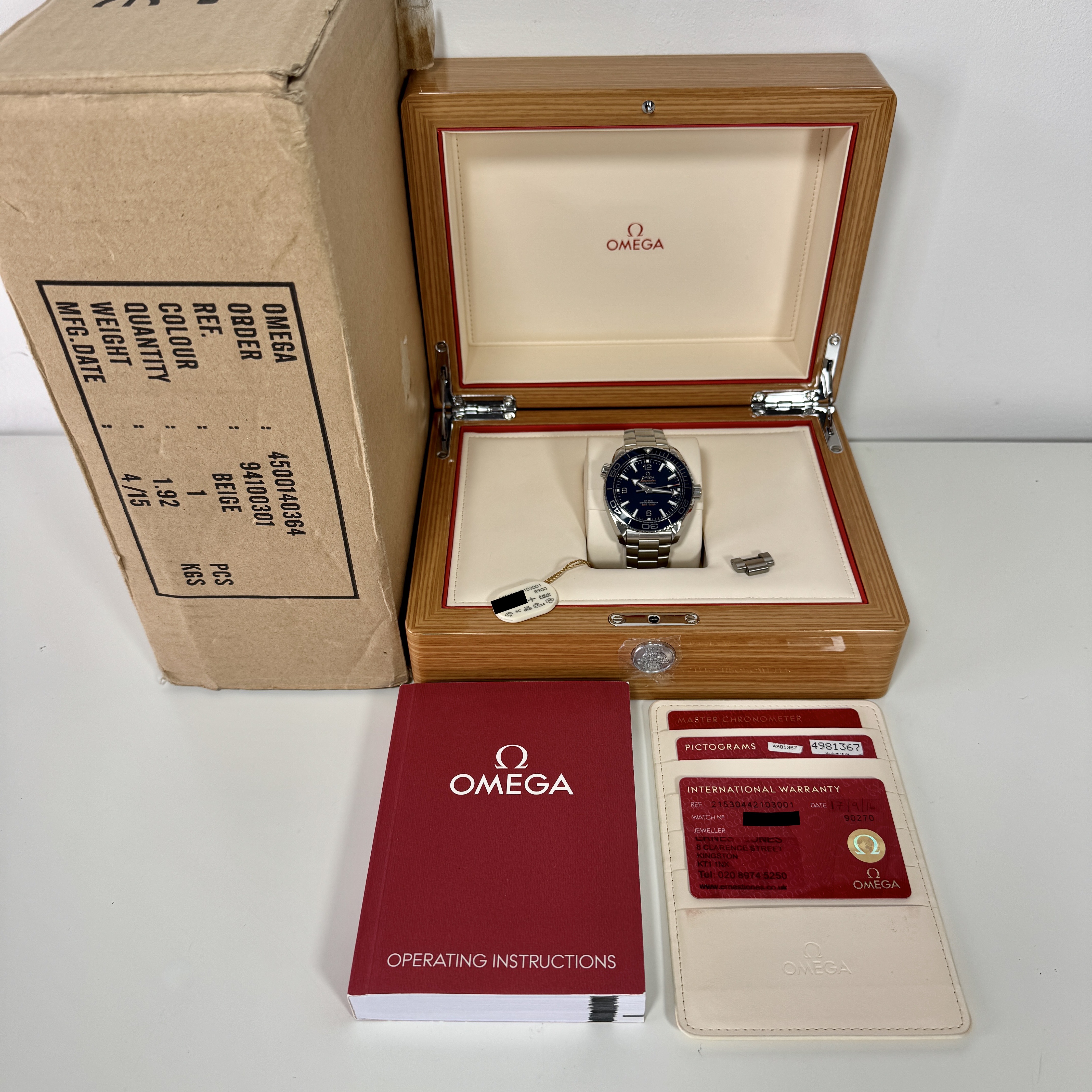 Omega Planet Ocean 215.30.44.21.03.001 Thumbnail 6