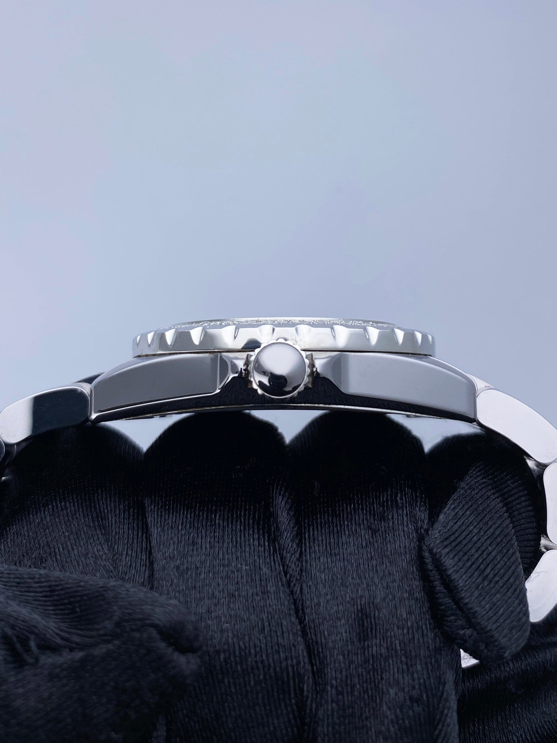 Chanel J12 H1996 Thumbnail 4