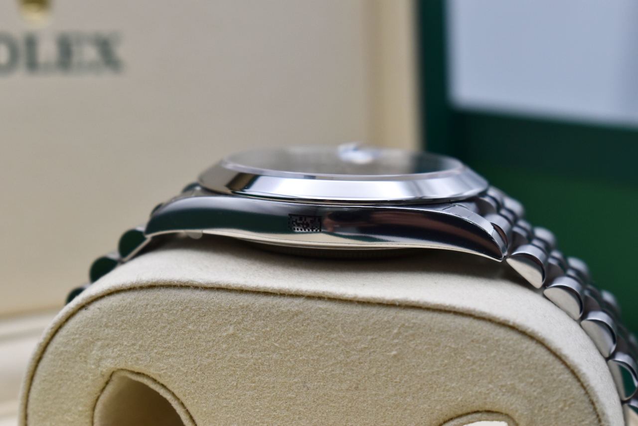 Rolex Datejust 41 126300 Thumbnail 3