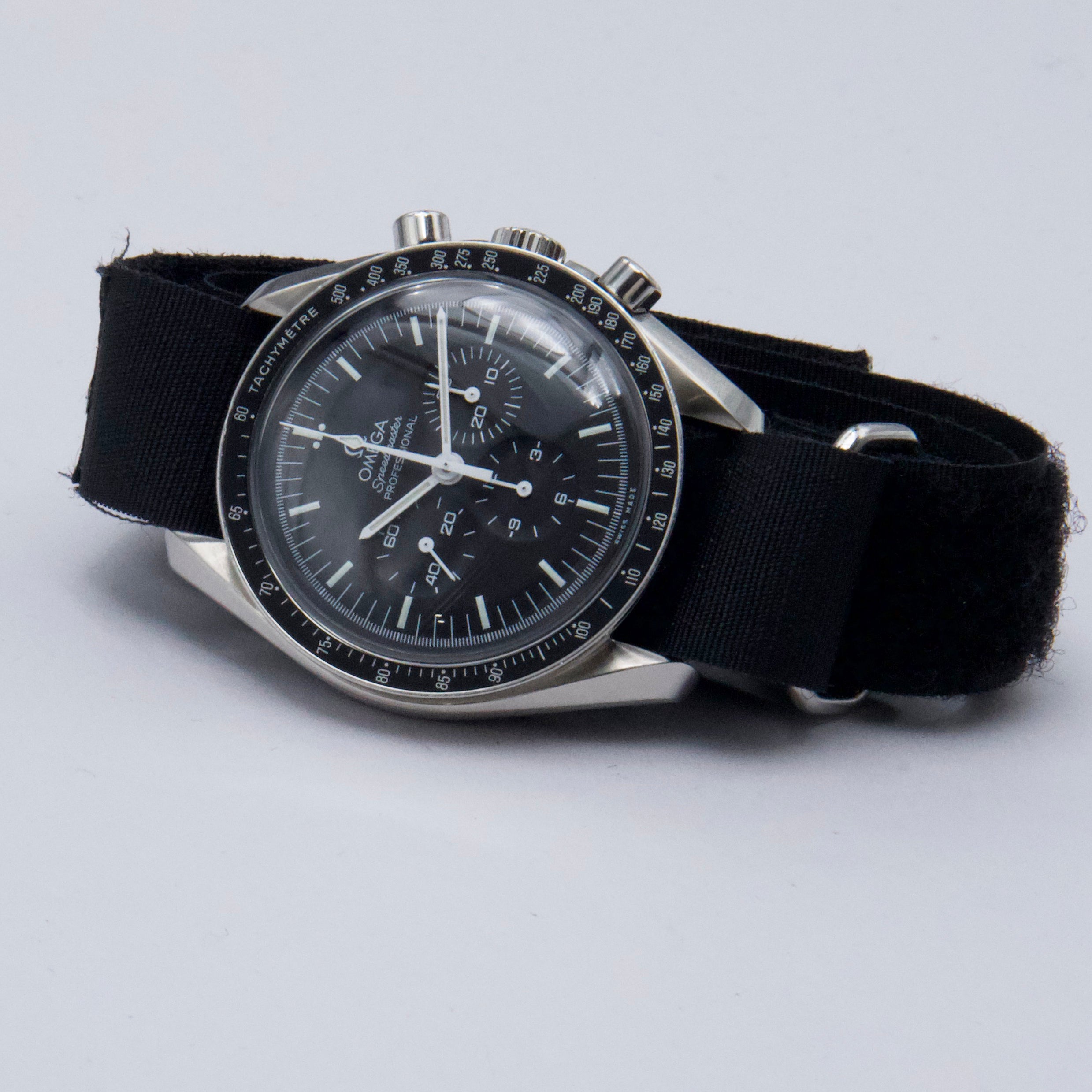 Omega Speedmaster Moonwatch 311.33.42.30.01.001 Thumbnail 3