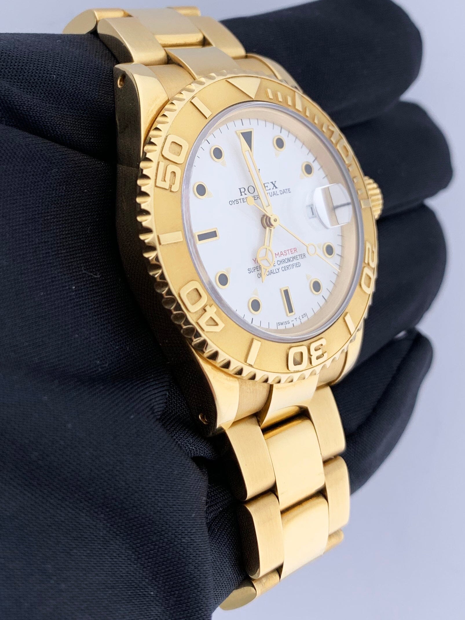 Rolex Yacht-Master 16628 Thumbnail 3