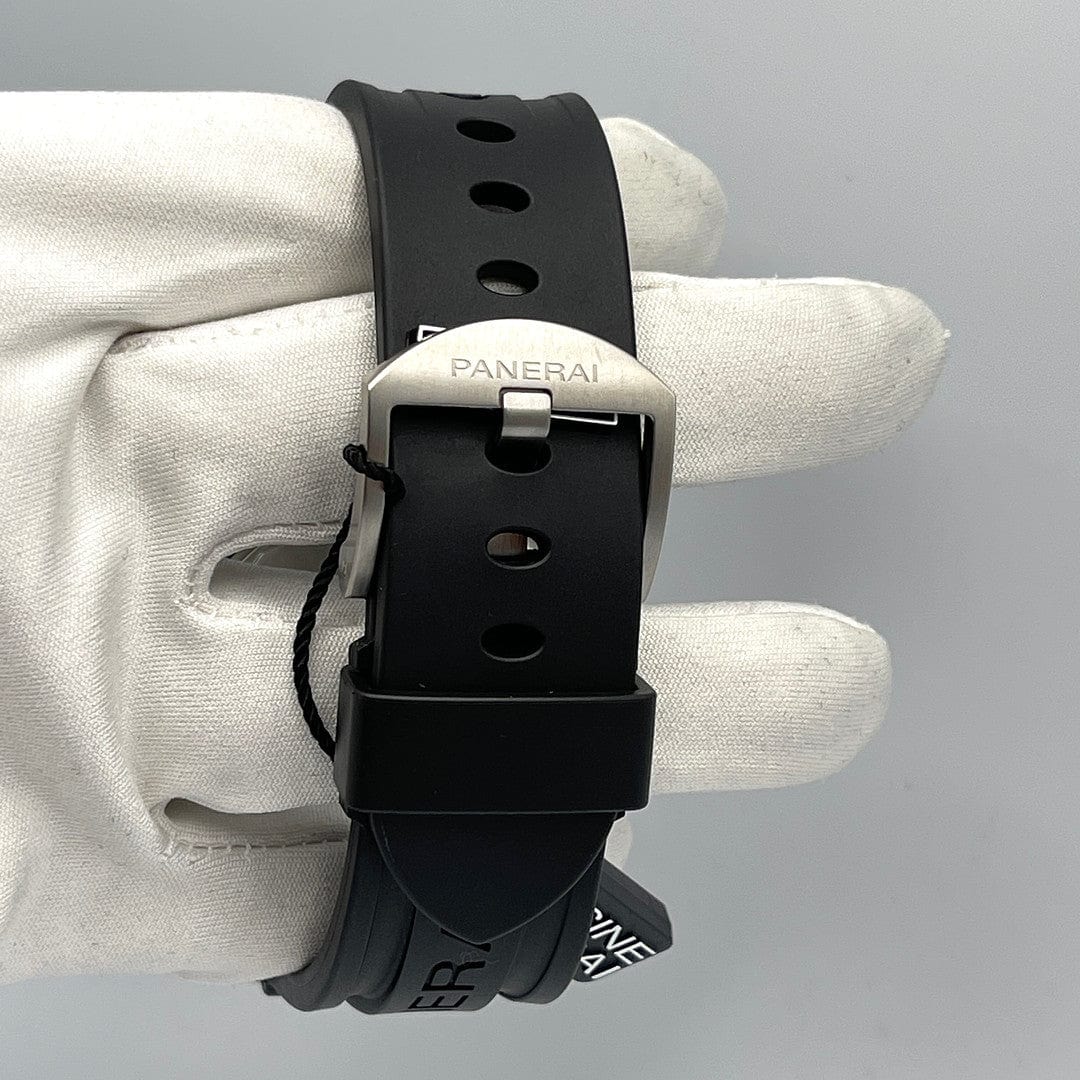 Panerai Luminor Submersible PAM00731 Thumbnail 3