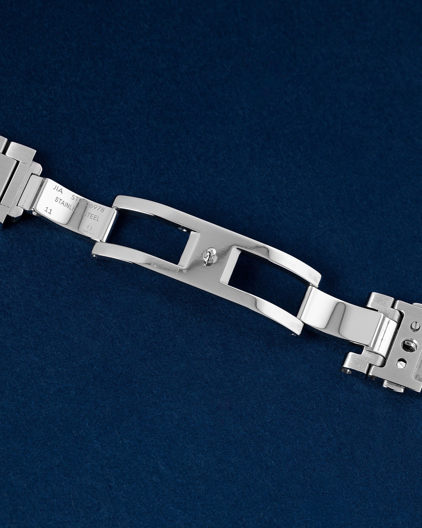 Omega Aqua Terra 150m Gents 220.10.38.20.01.001 Thumbnail 4