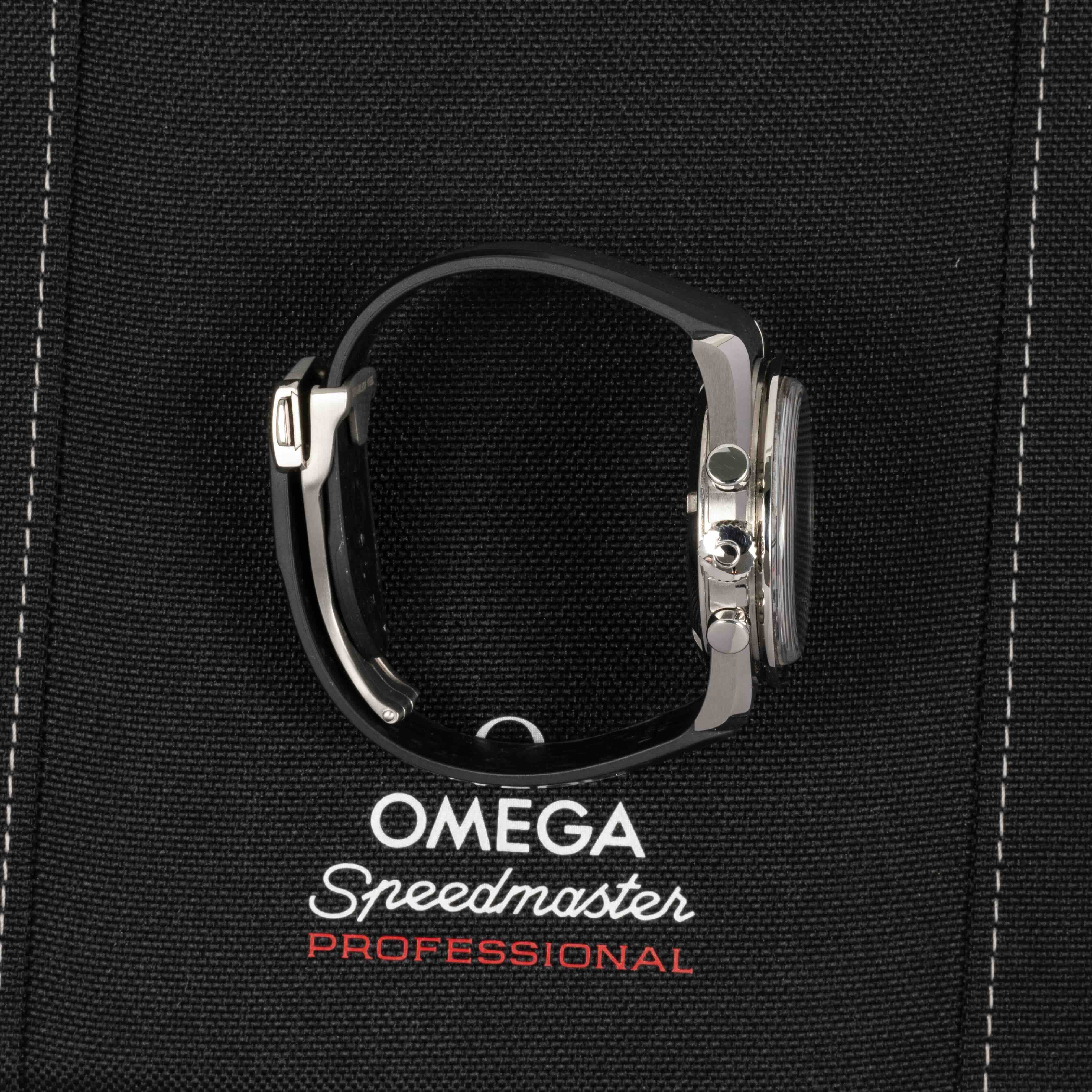 Omega Speedmaster Moonwatch Professional 310.32.42.50.04.001 Thumbnail 2
