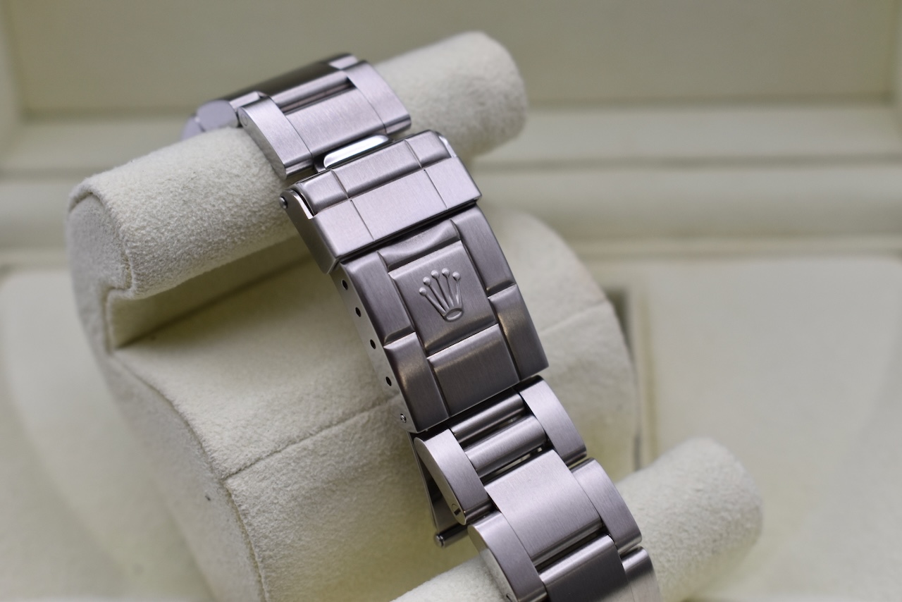 Rolex Explorer II 16570 Thumbnail 4