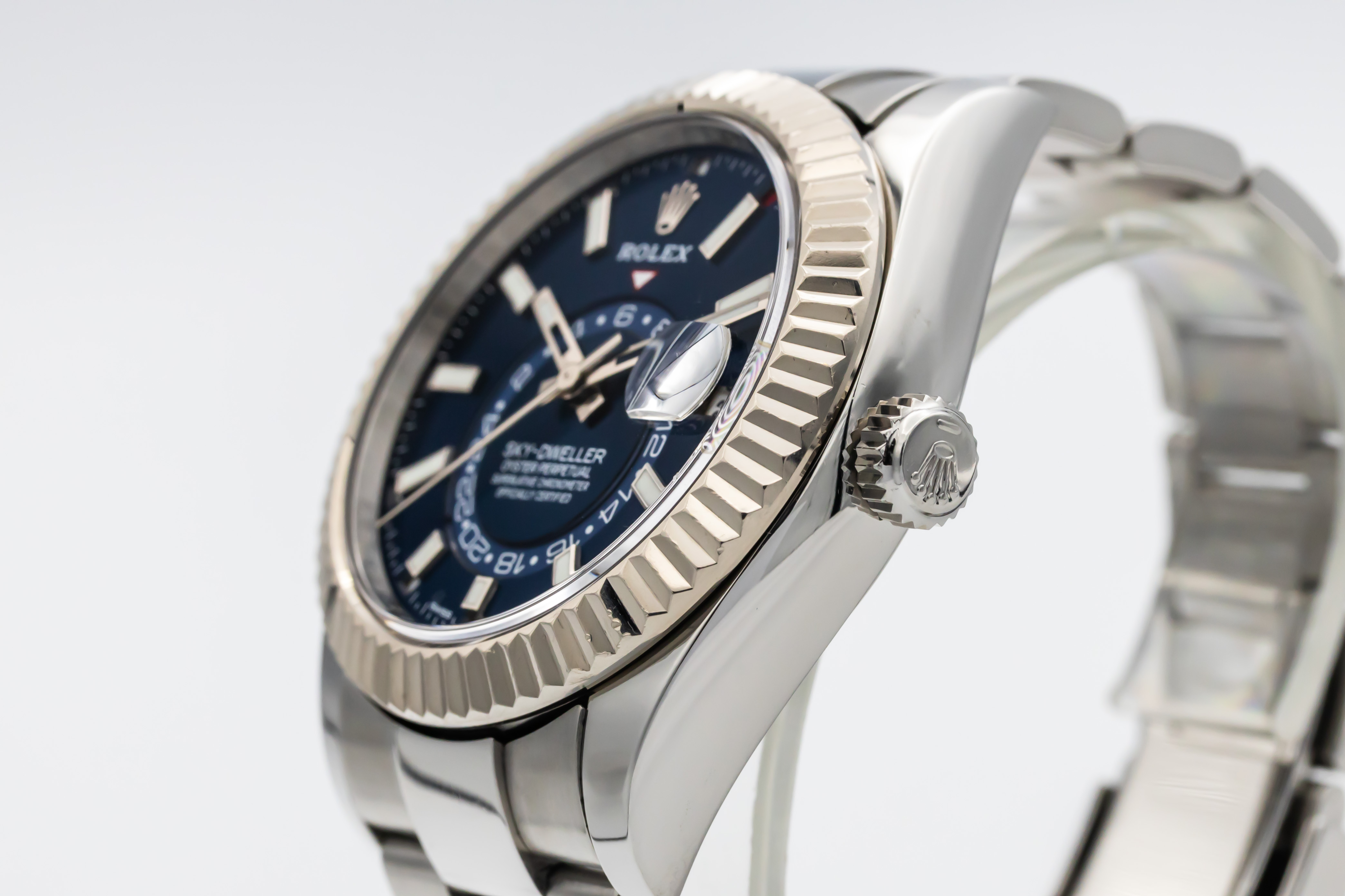 Rolex Sky-Dweller 326934 Thumbnail 2